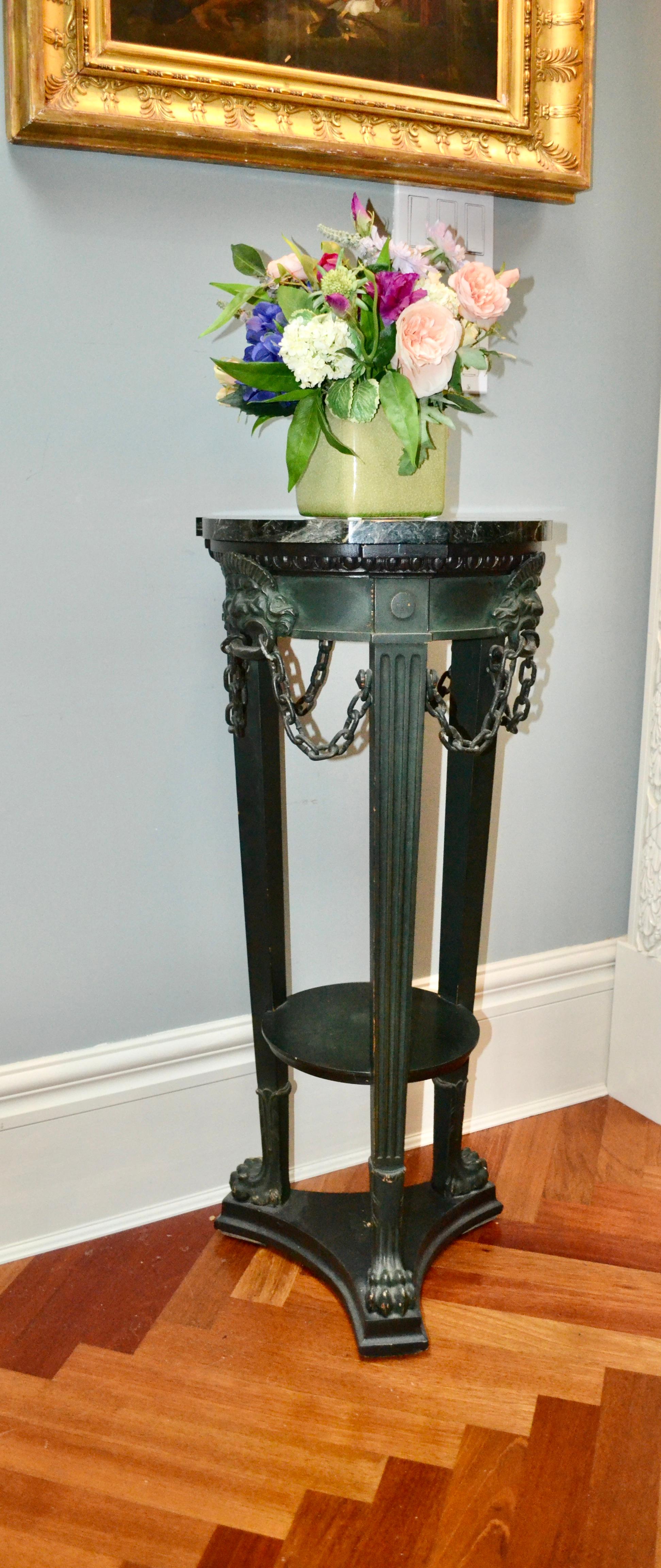 Pompeian Style Marble Tapered Tripod Wood and Bronze Pedestal In Good Condition For Sale In Vancouver, British Columbia