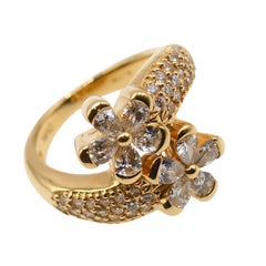 Ponte Vecchio 1.45 Carat Diamond 18K Gold Floral Ring