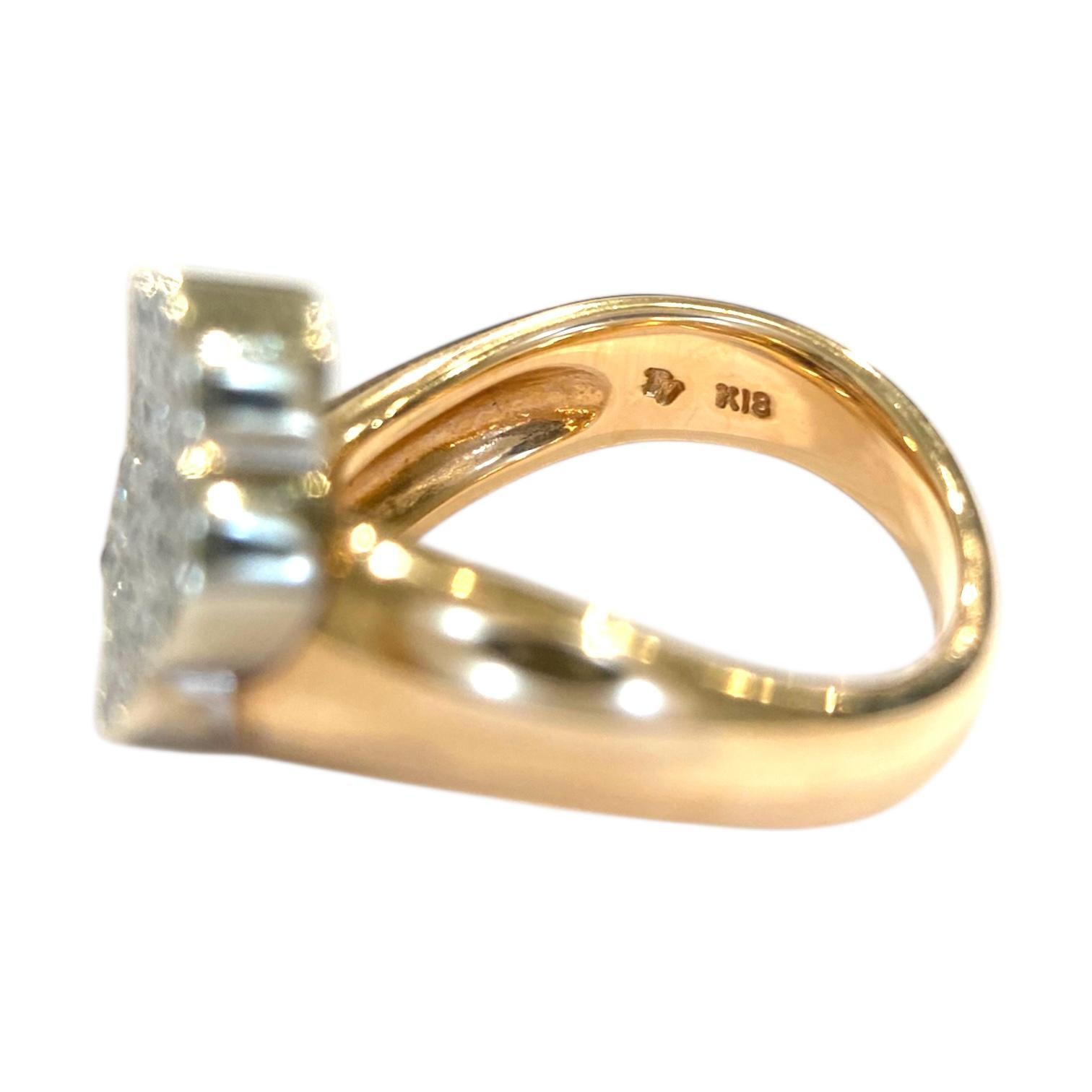 Ponte Vecchio Bague fleur en diamant pavé 18K en vente 3