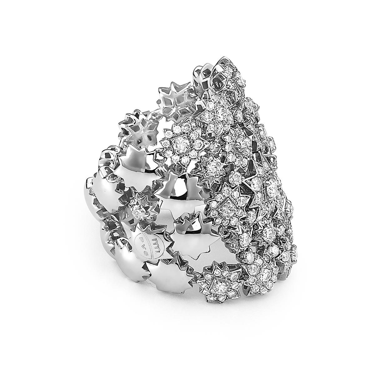 This 18K white gold Ponte Vecchio Gioielli cocktail ring features 2.07 carats of round brilliant cut diamonds. Size 7 Made in Italy. Signed PVG. 
Measurements: Band Width 18.73mm, Ornament Width 26.03mm, Ornament Length 29.54mm
Marks: 750, Designer