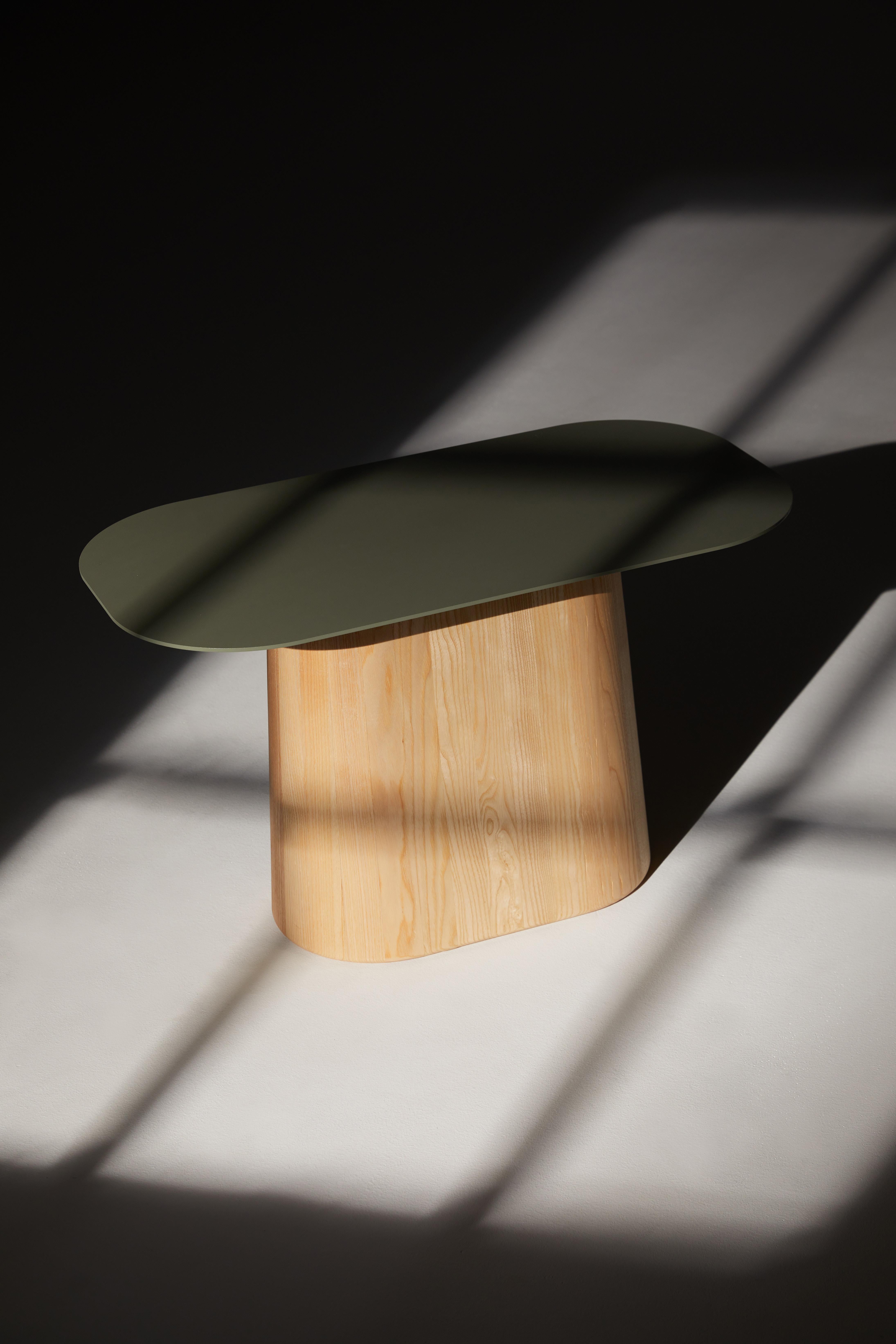 Ponti Coffee Table in Natural Walnut Wood And Steel by Heilig Objects For Sale 4