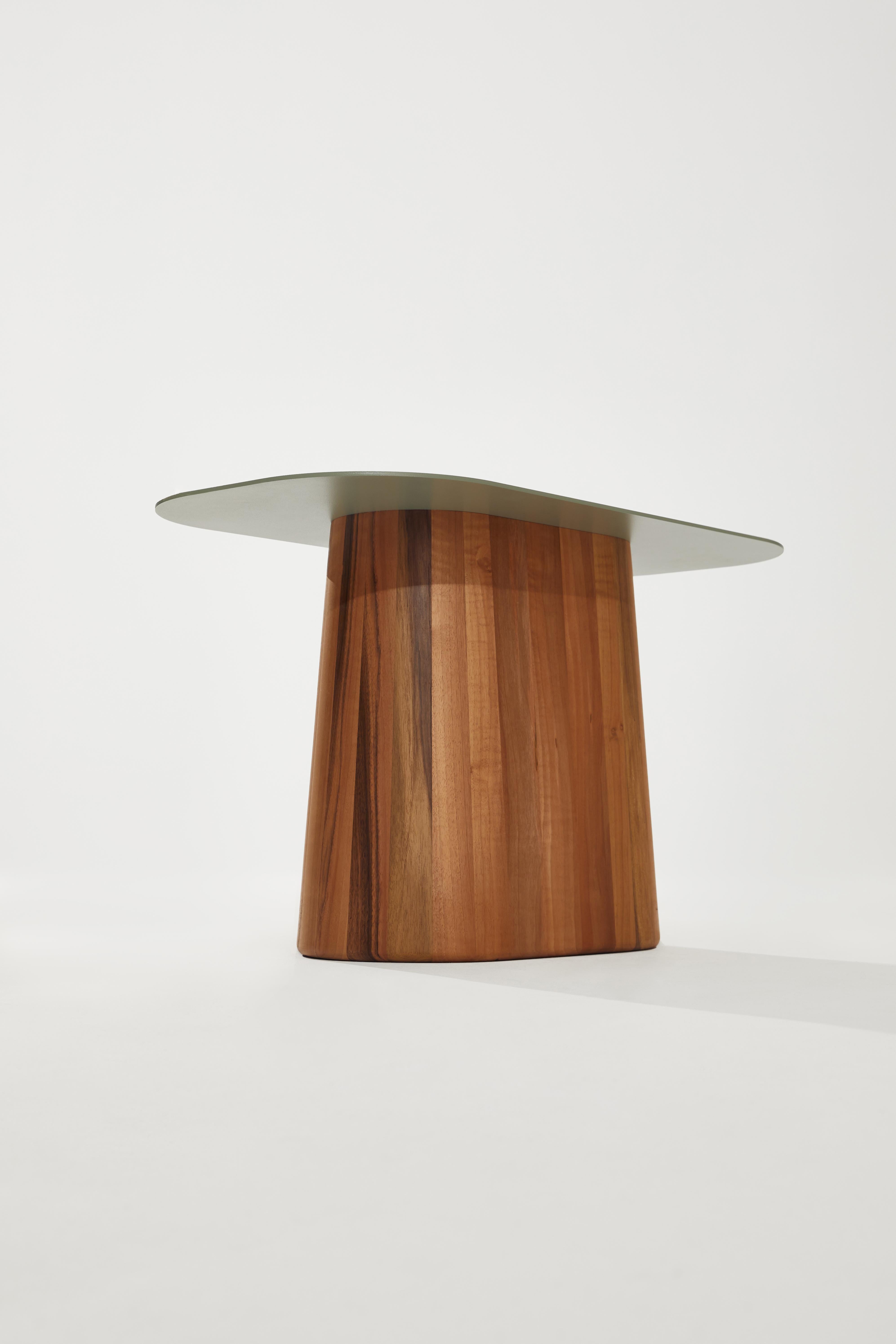 German Ponti Coffee Table in Natural Walnut Wood And Steel by Heilig Objects For Sale
