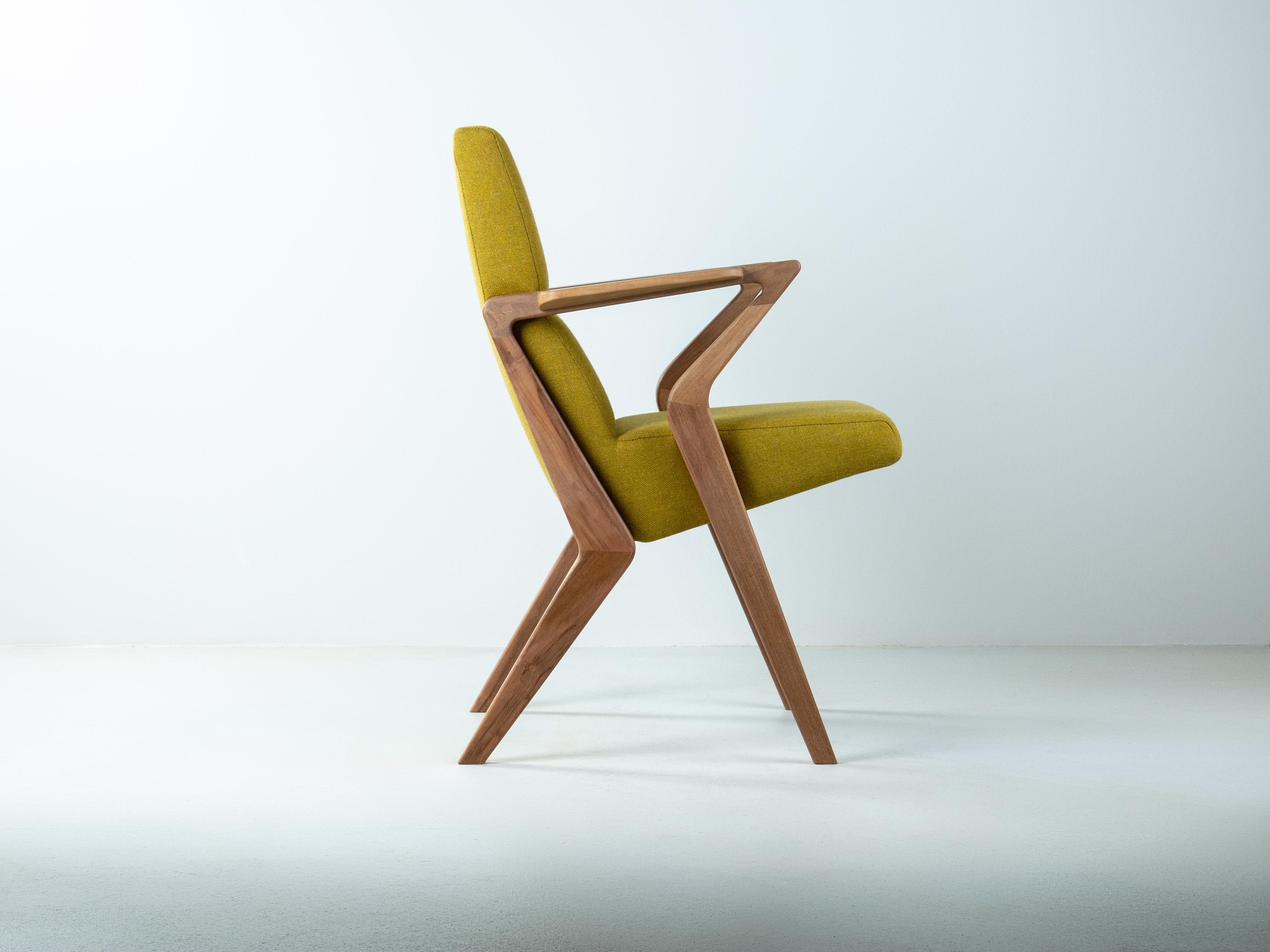 Inspired by the work of the famous Italian architect and furniture designer Gio Ponti.