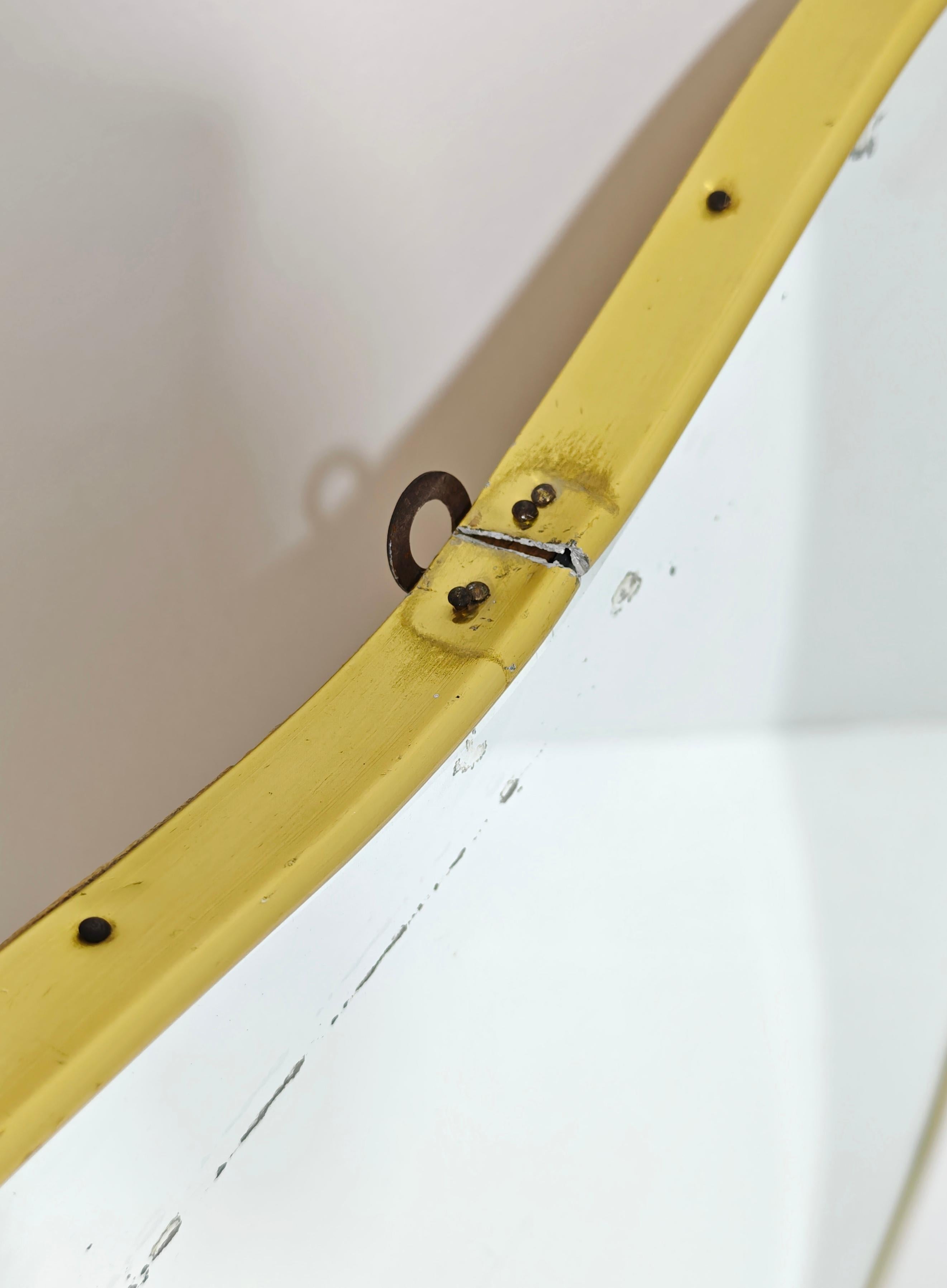 Ponti Stil Mid-Century Gold Messing Wandspiegel Design Produktion Italien 1950er Jahre im Angebot 2
