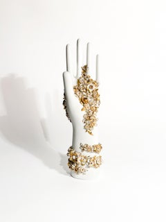 Ponti White and Gold Flowered Hand Art di Gio Ponti per Richard Ginori anni '80