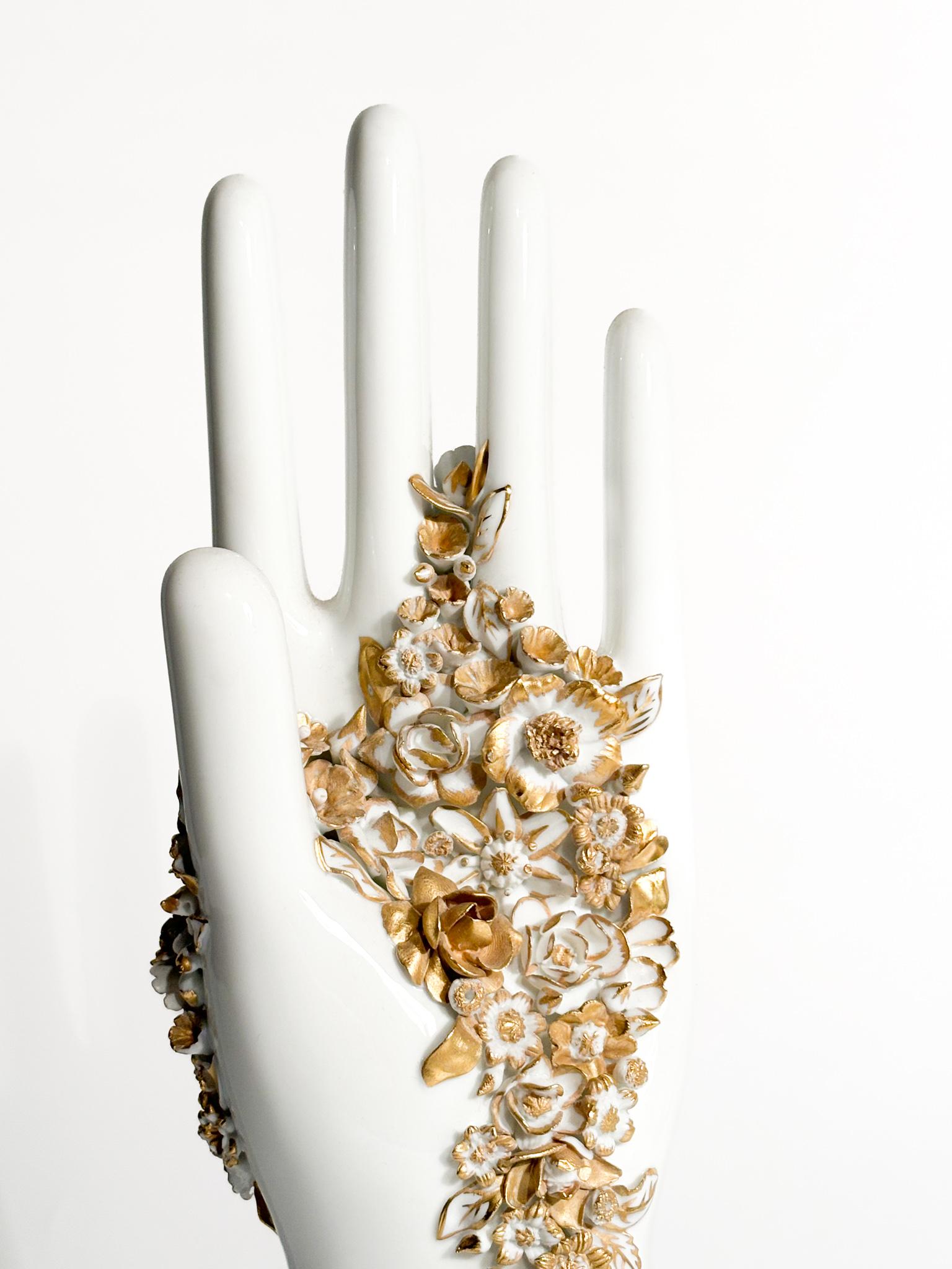 Italian Ponti White and Gold Flowered Hand Art by Gio Ponti for Richard Ginori 1980s For Sale