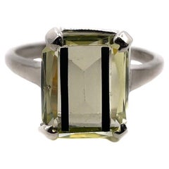 PONTIEL Art Deco Jonquil Glass Emerald Cut Stone Black Line Motif Cocktail Ring