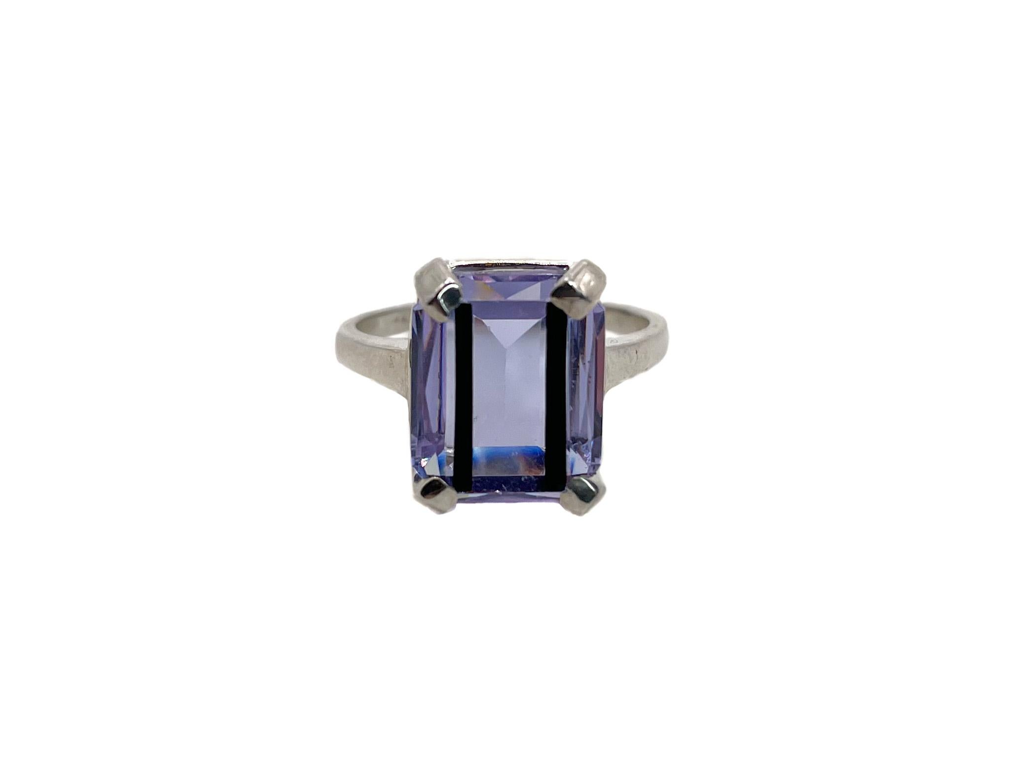 PONTIEL Art Deco Lavender Glass Emerald Cut Stone Black Line Motif Cocktail Ring For Sale 1