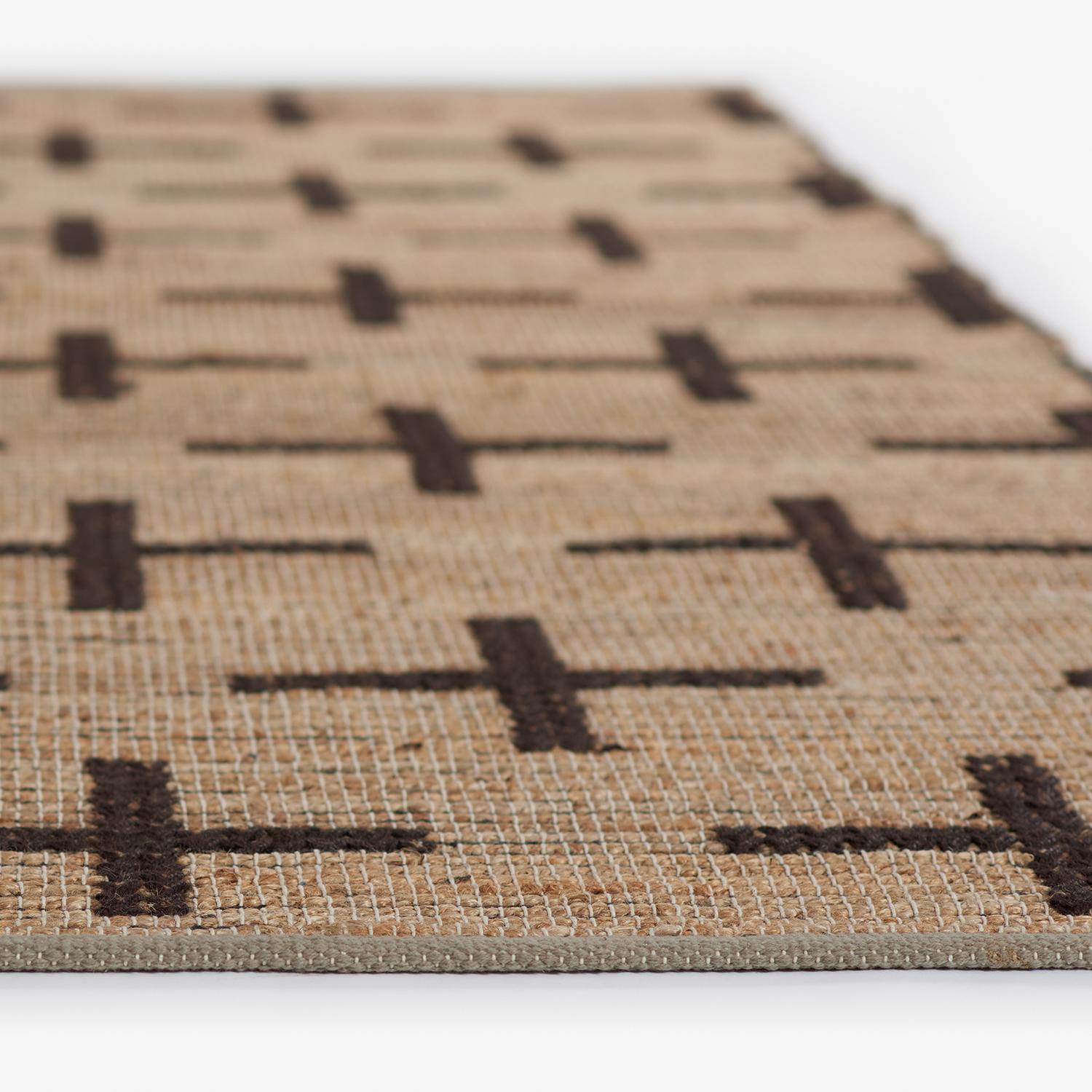 “Pontoise Lilas” Handwoven Jute Rug by Christiane Lemieux In New Condition For Sale In New York, NY
