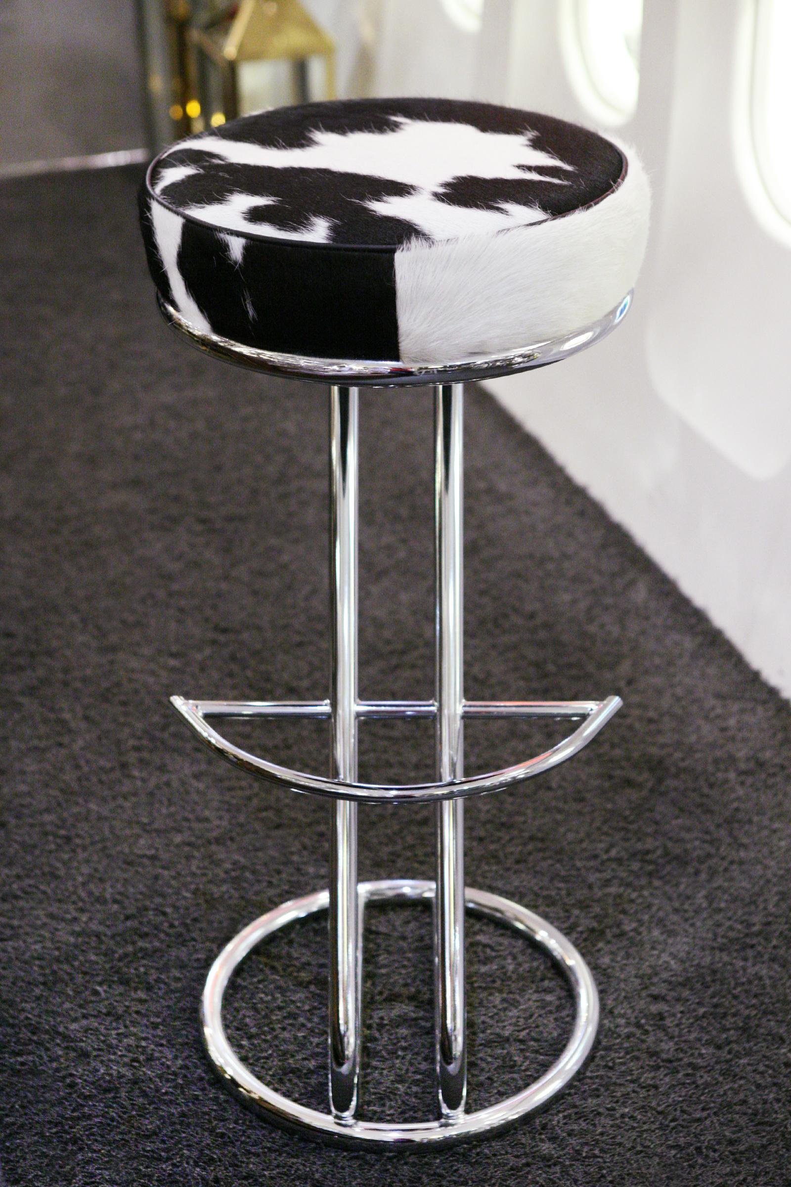 Pony 1 Bar Stool with Polished Stainless Steel Base In New Condition In Paris, FR