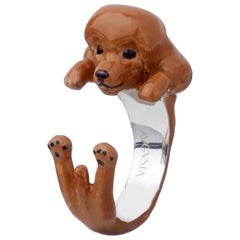 Anello personalizzabile con cane barboncino in argento 925 e smalto marrone