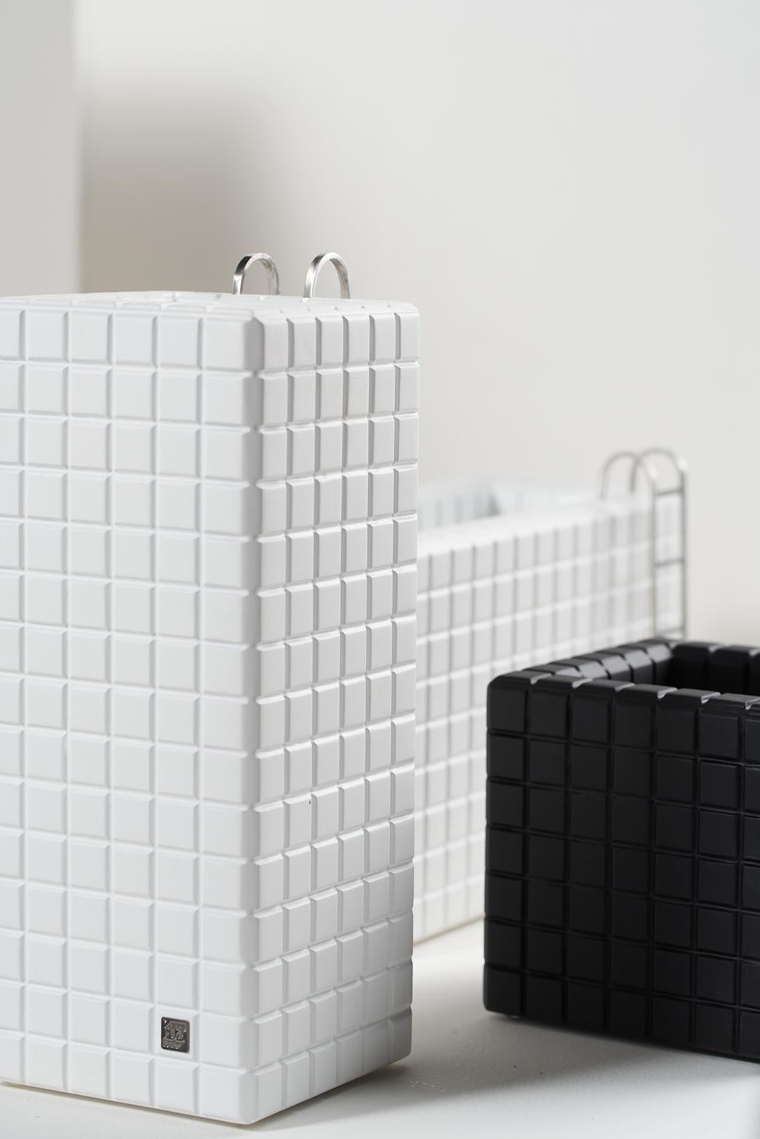 Serie Piscina, Escultura Espejo y PLA N3 Minimalista en venta