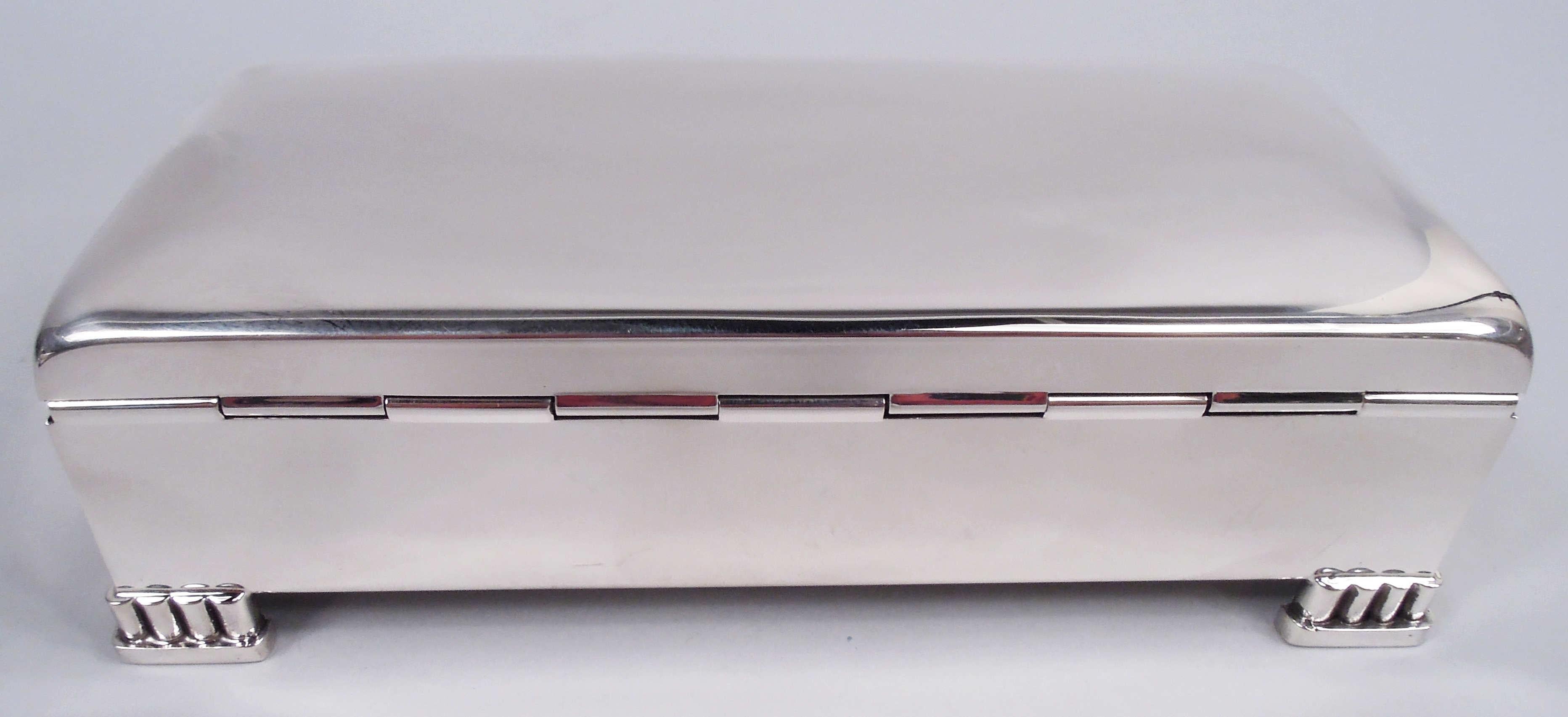 Poole American Modern Sterling Silver Keepsake Box In Good Condition In New York, NY