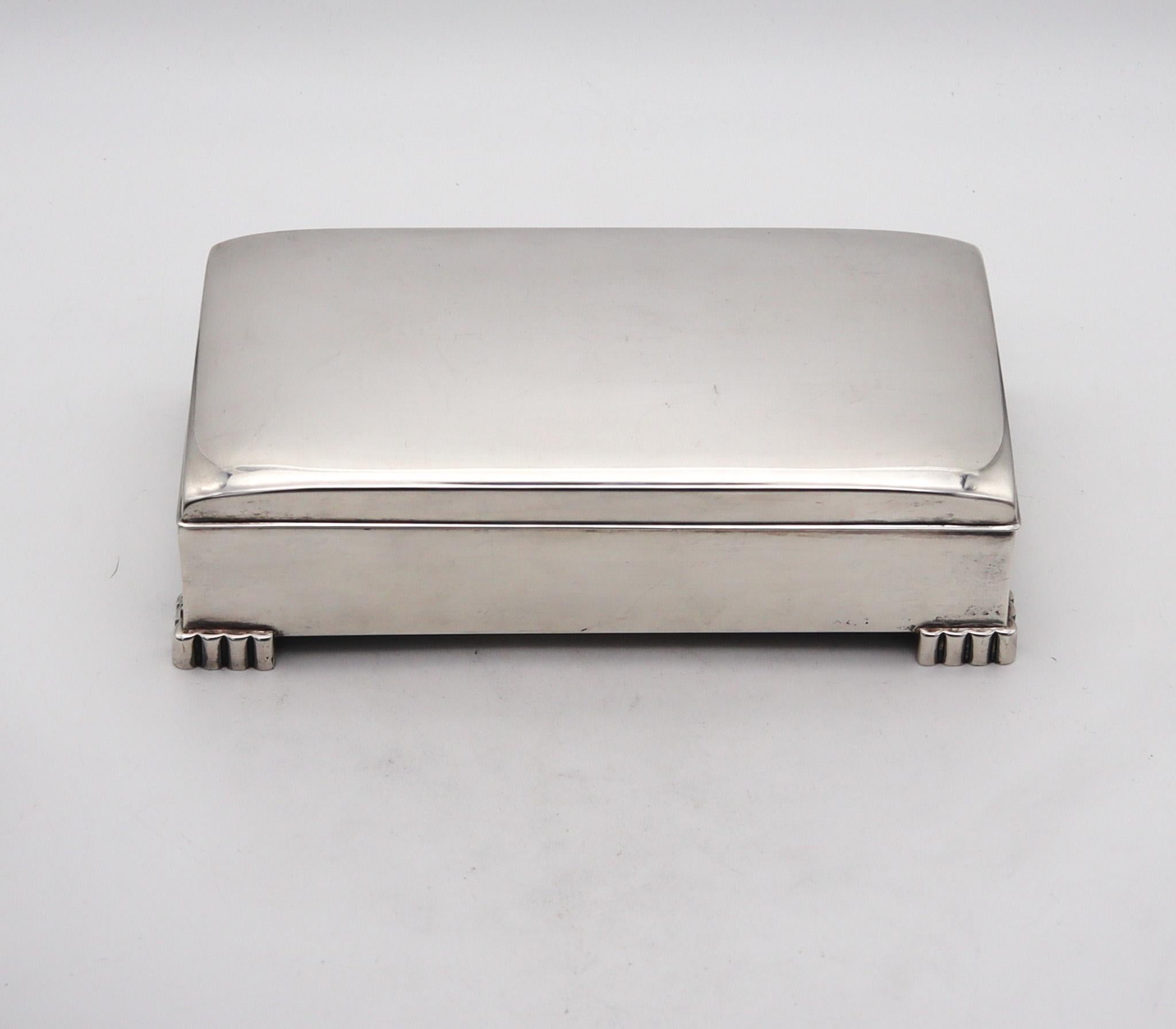 An art deco desk box designed by Poole Silver Co. American, Founded in 1893.

Very elegant rectangular box, created in America during the art deco period back in the 1930-1940. This elegant desk box was crafted by the Poole Silver Co. with sharp