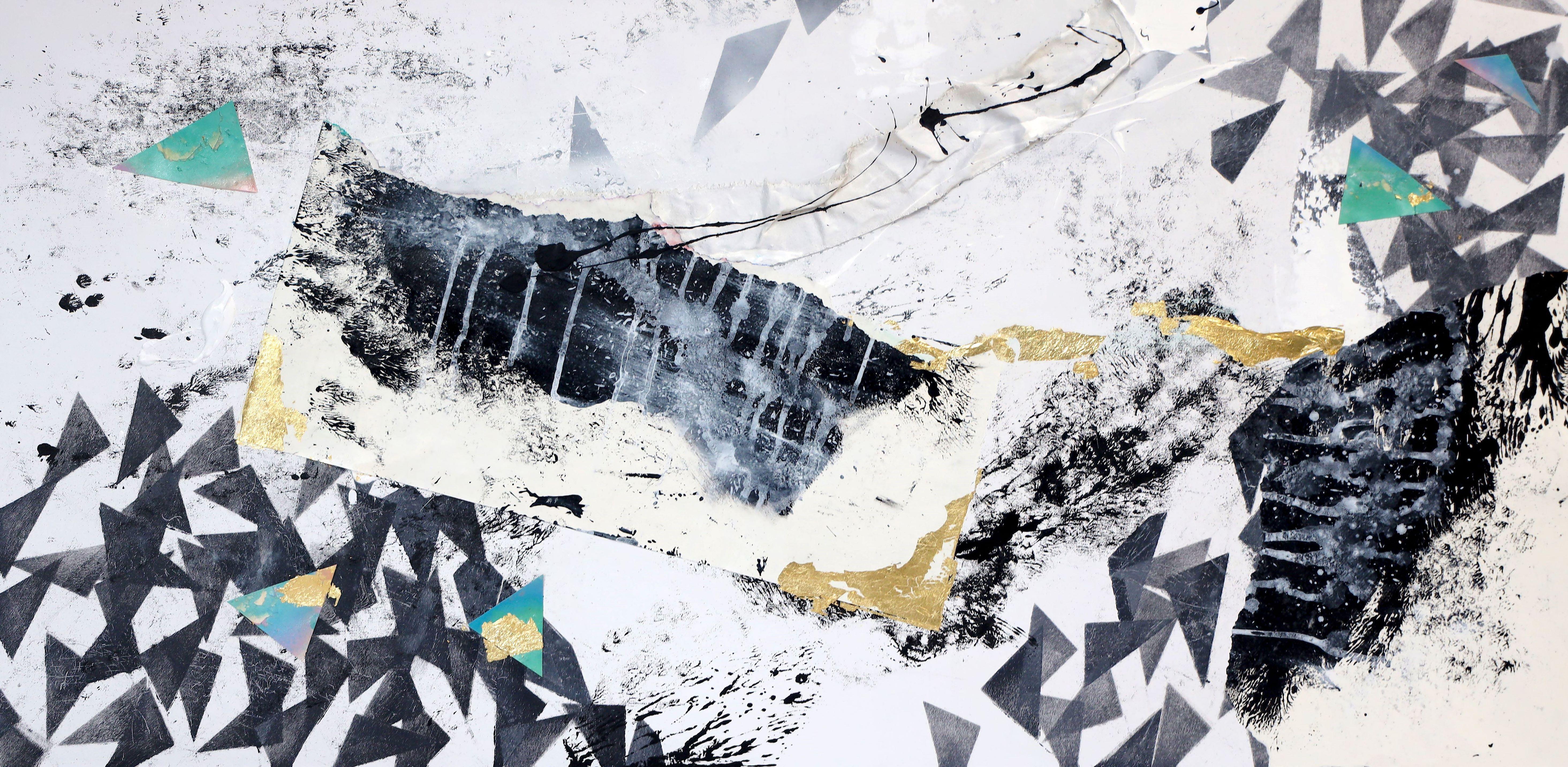 Black 01, Technique mixte sur toile - Mixed Media Art de Poonam Choudhary