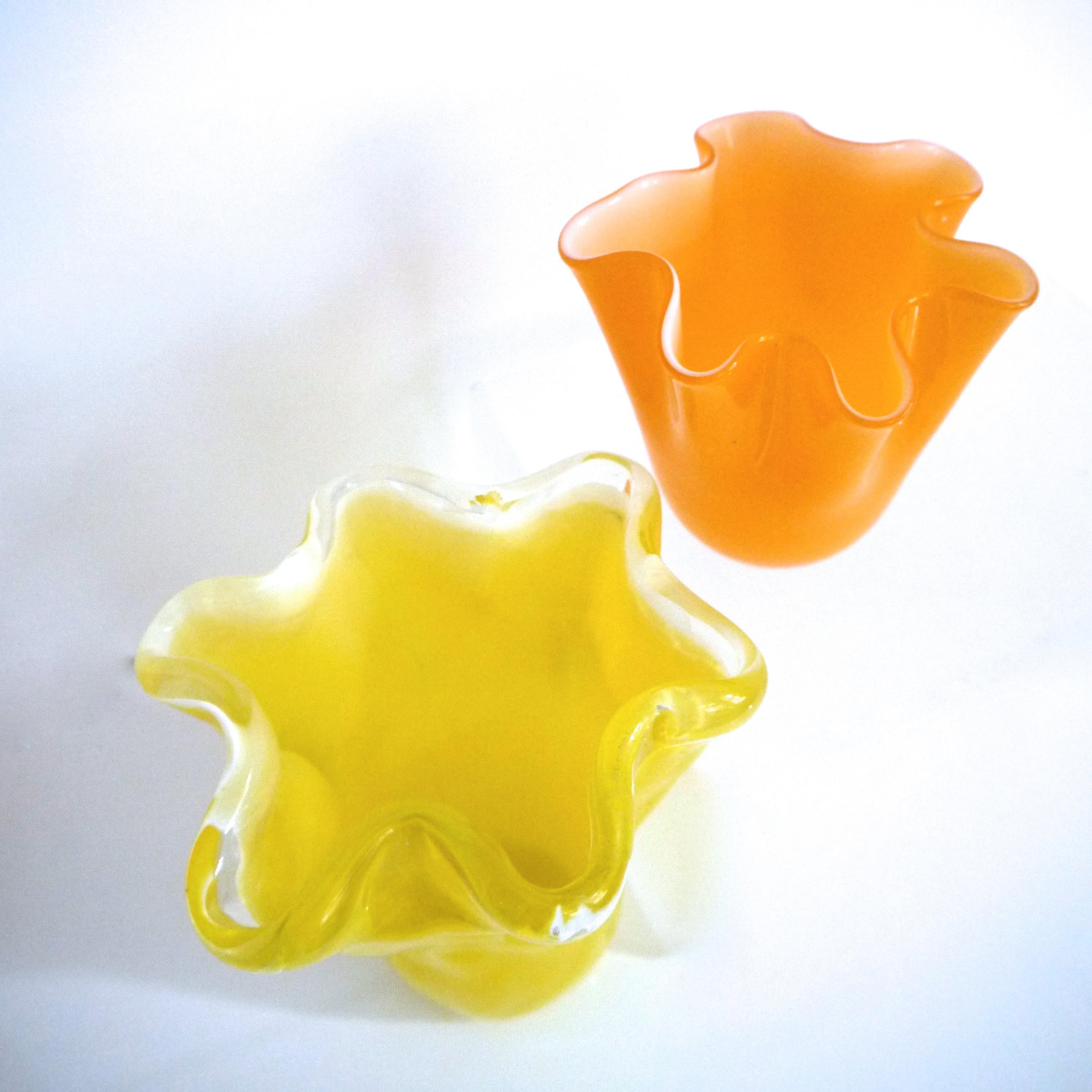 Swedish Pop Art 1960s Collection Two Murano Fazzoletti and 'Twist' Vase by Alstefors For Sale