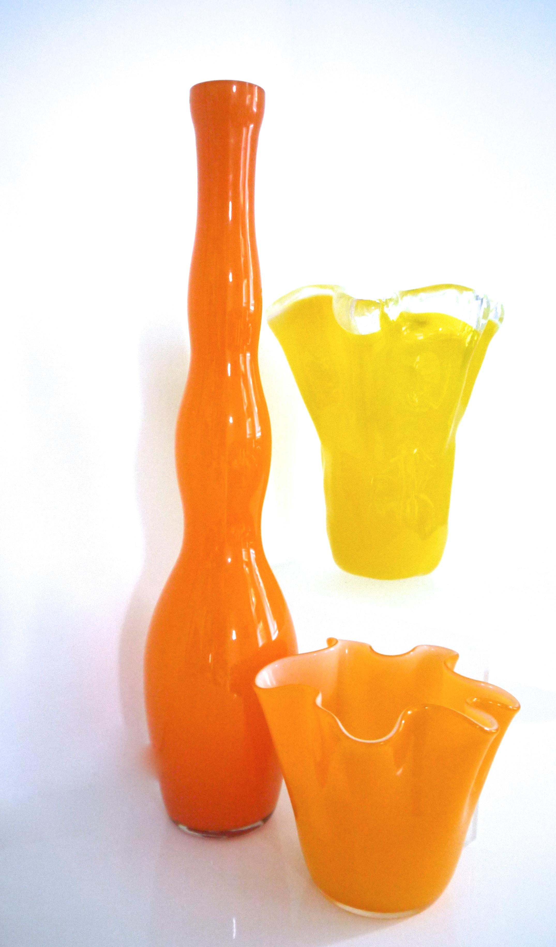 Mid-20th Century Pop Art 1960s Collection Two Murano Fazzoletti and 'Twist' Vase by Alstefors For Sale