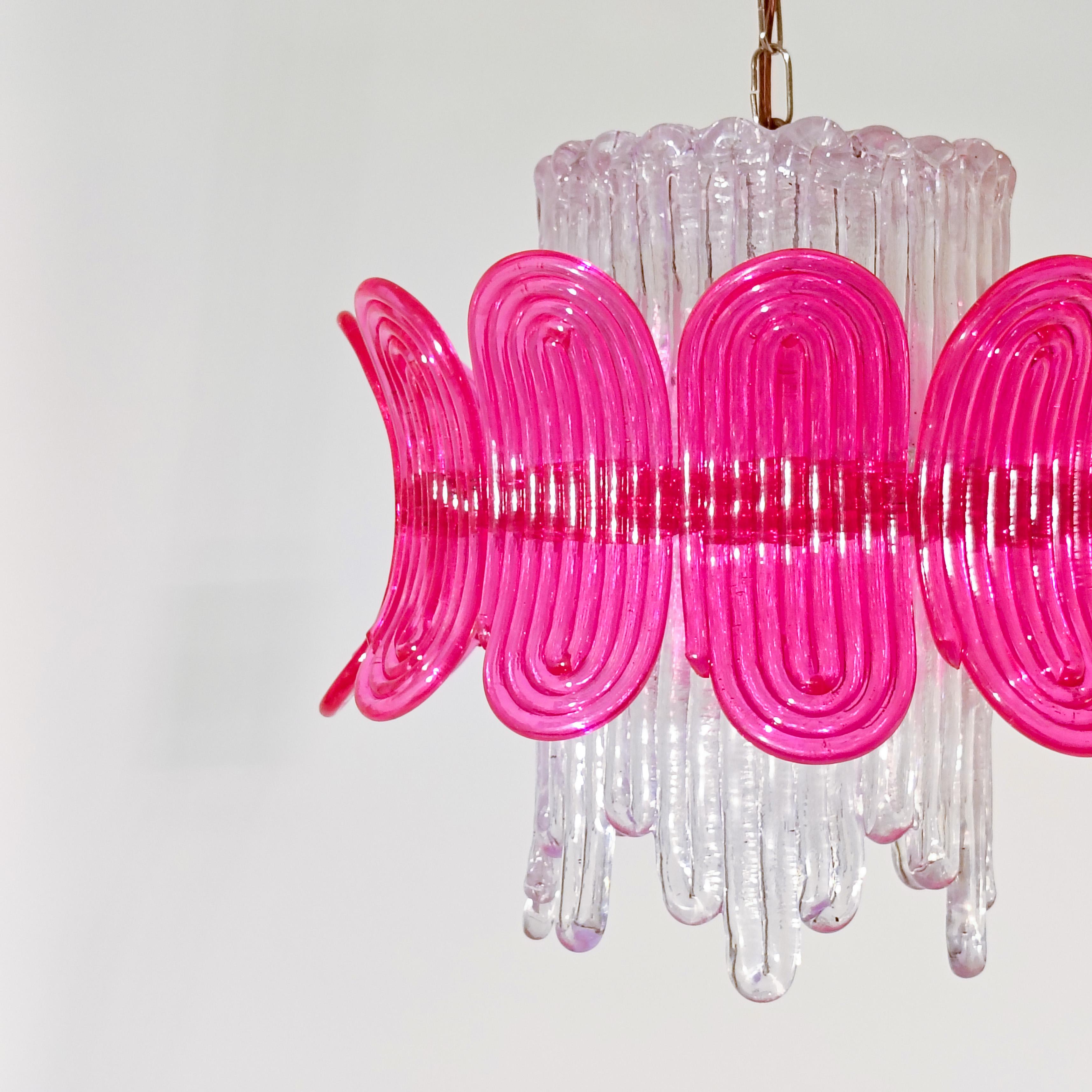 Ère spatiale Pop Art et A Space. Lampe suspendue en acrylique Ice, Espagne, 1970 en vente