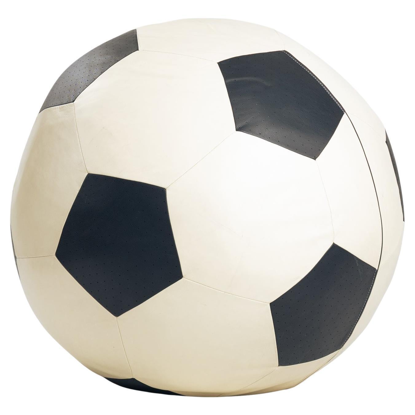 Mid-Century moderno Sedia a sfera Pop Art sedia a sfera pop up da calcio, Montis, anni '80 in vendita