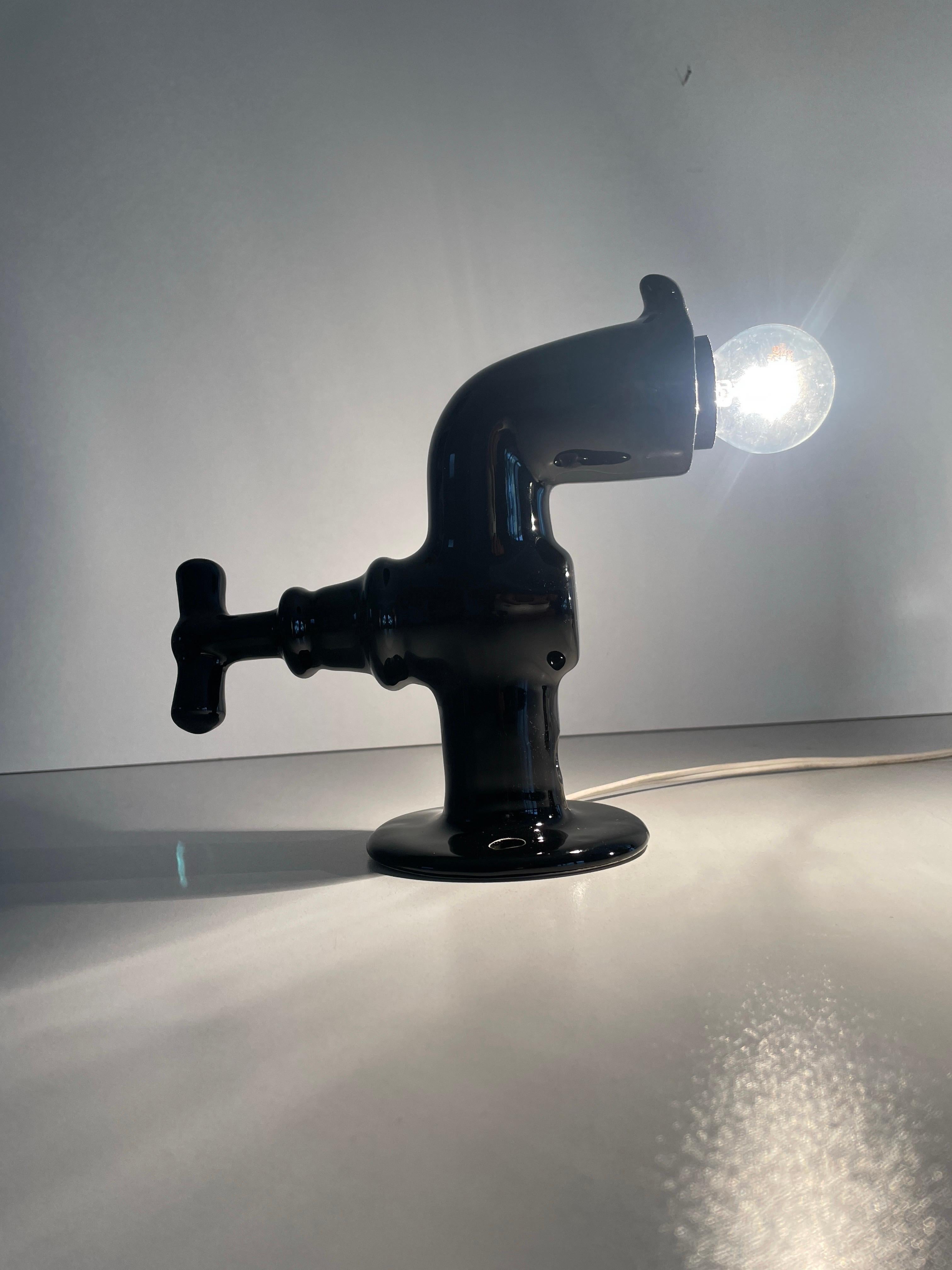 Schwarzer Pop-Art-Wandleuchter aus Keramik in Faucet-Form, 1970er Jahre, Deutschland im Angebot 15