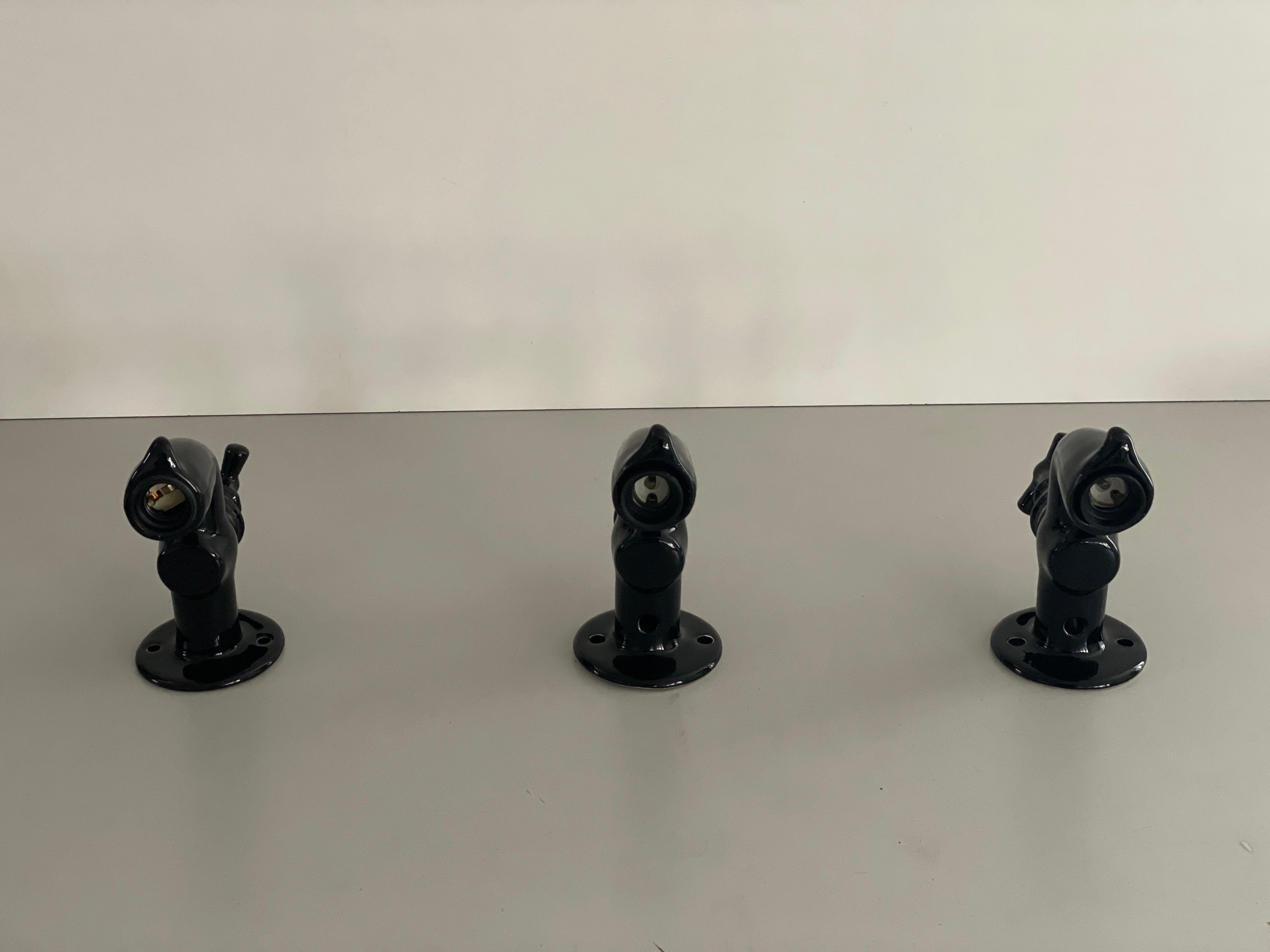 Schwarzer Pop-Art-Wandleuchter aus Keramik in Faucet-Form, 1970er Jahre, Deutschland (Ende des 20. Jahrhunderts) im Angebot