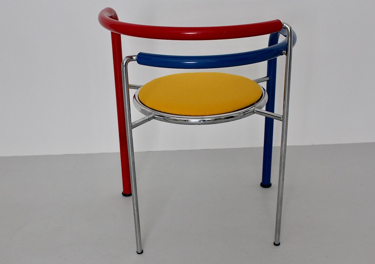 Esszimmerstühle und Tisch, Pop-Art, Rud Thygesen Johnny Sorensen, Dänemark, ca. 1989 (Stoff) im Angebot