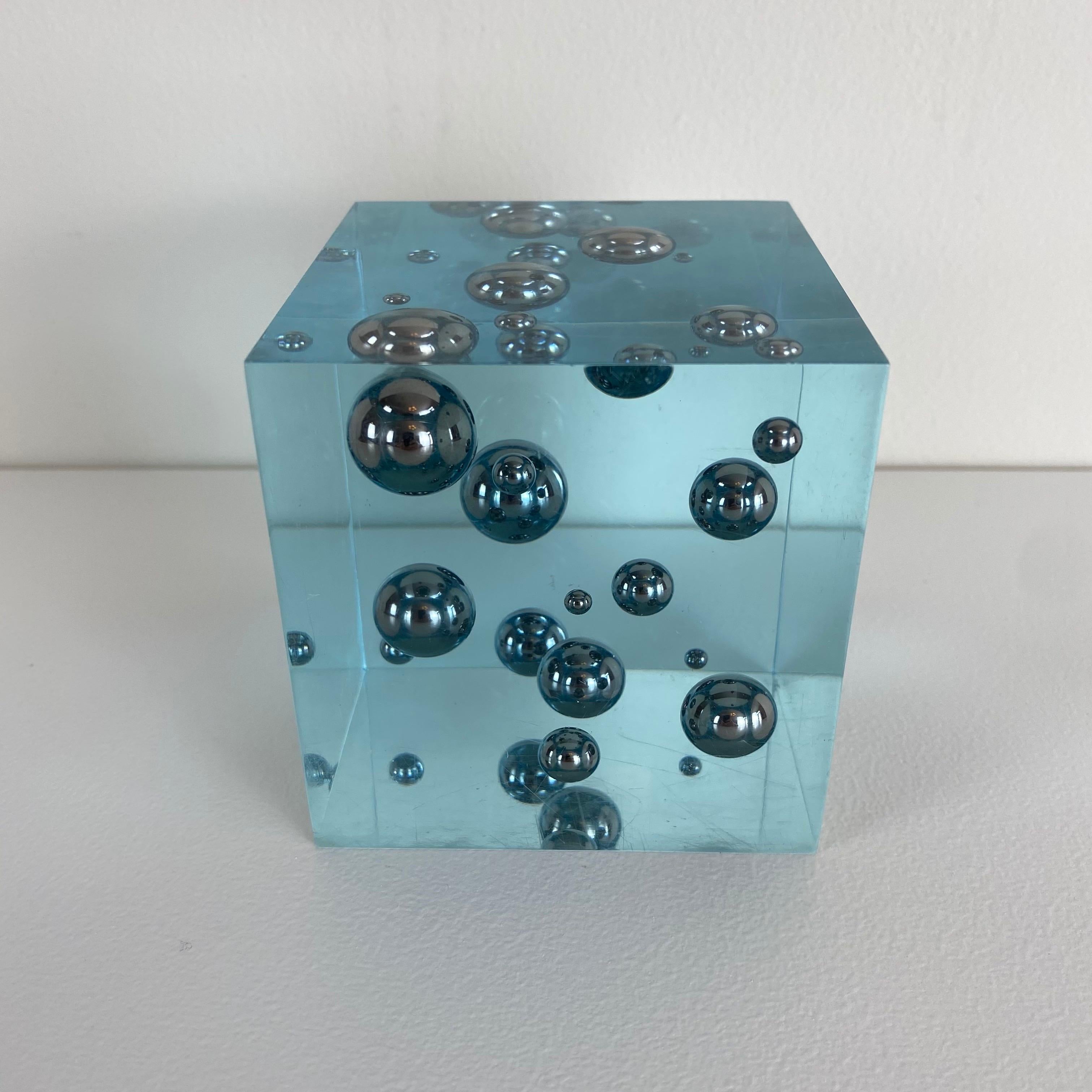 Mid-Century Modern Pop-Art Enzo Mari Style Lucite Cube Sculpture For Sale