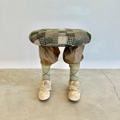 Sgabello Pop-Art con gambe e scarpe da golf, anni '90 USA