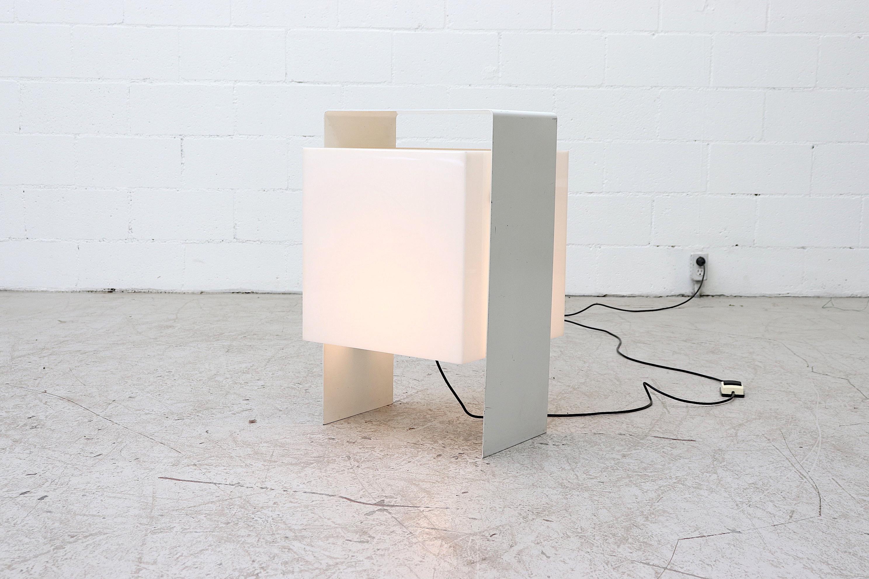 Mid-Century Modern POP-ART Metal and Acrylic Floor Lamp Side Table