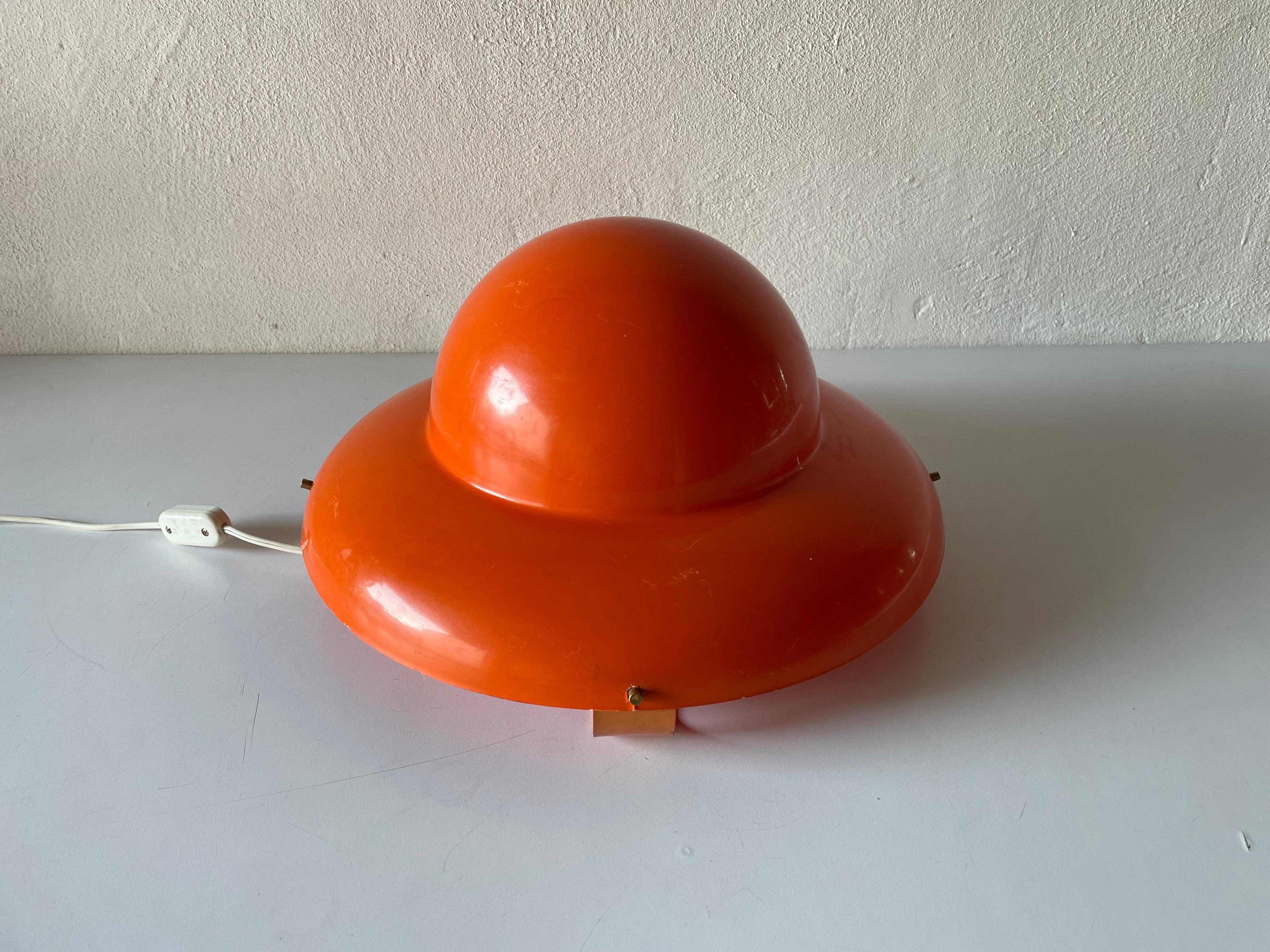 Space Age Pop Art Orange Plastic Polyester Ufo Design Lovely Table Lamp, 1970s, Italy For Sale