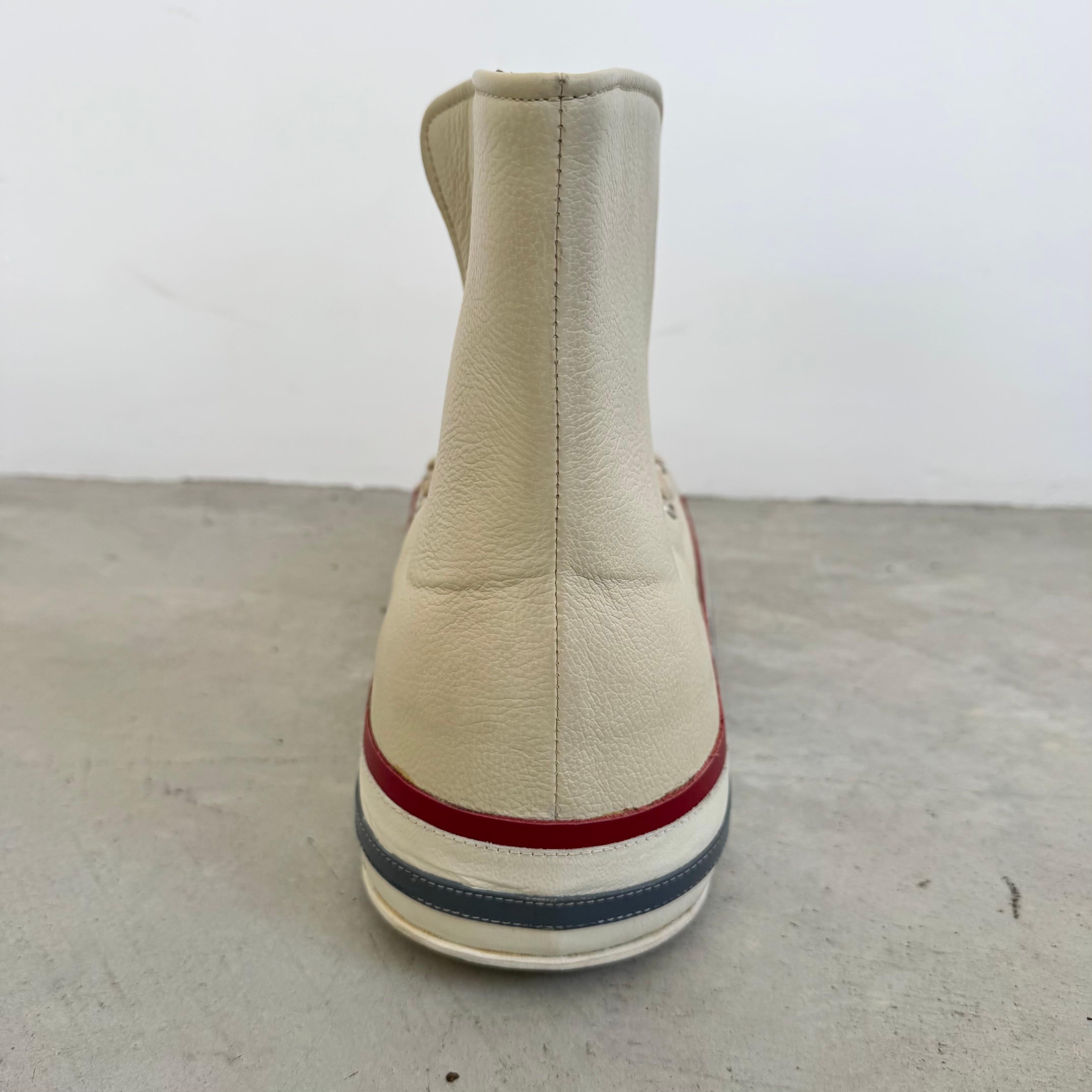 Sneaker in pelle oversize Pop Art, anni 2000 USA in vendita 3