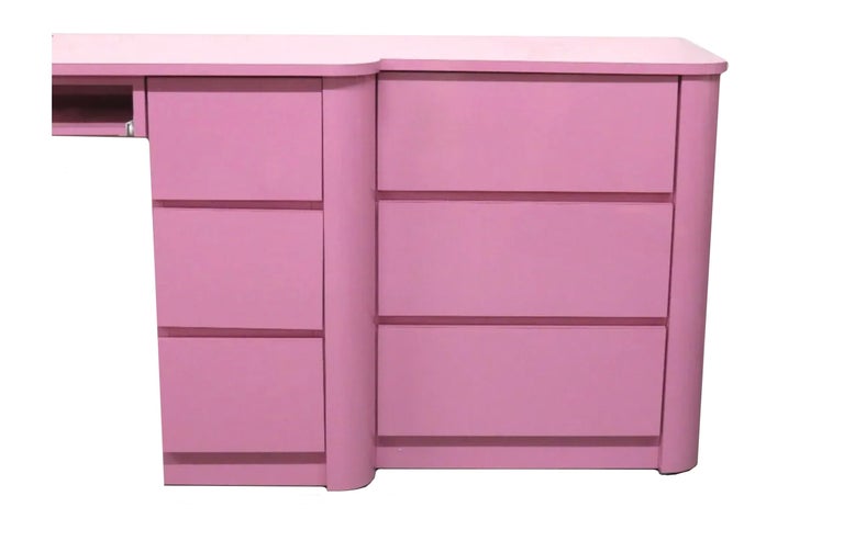 Postmodern Purple Lacquer Laminate Chest of Drawers For Sale at 1stDibs
