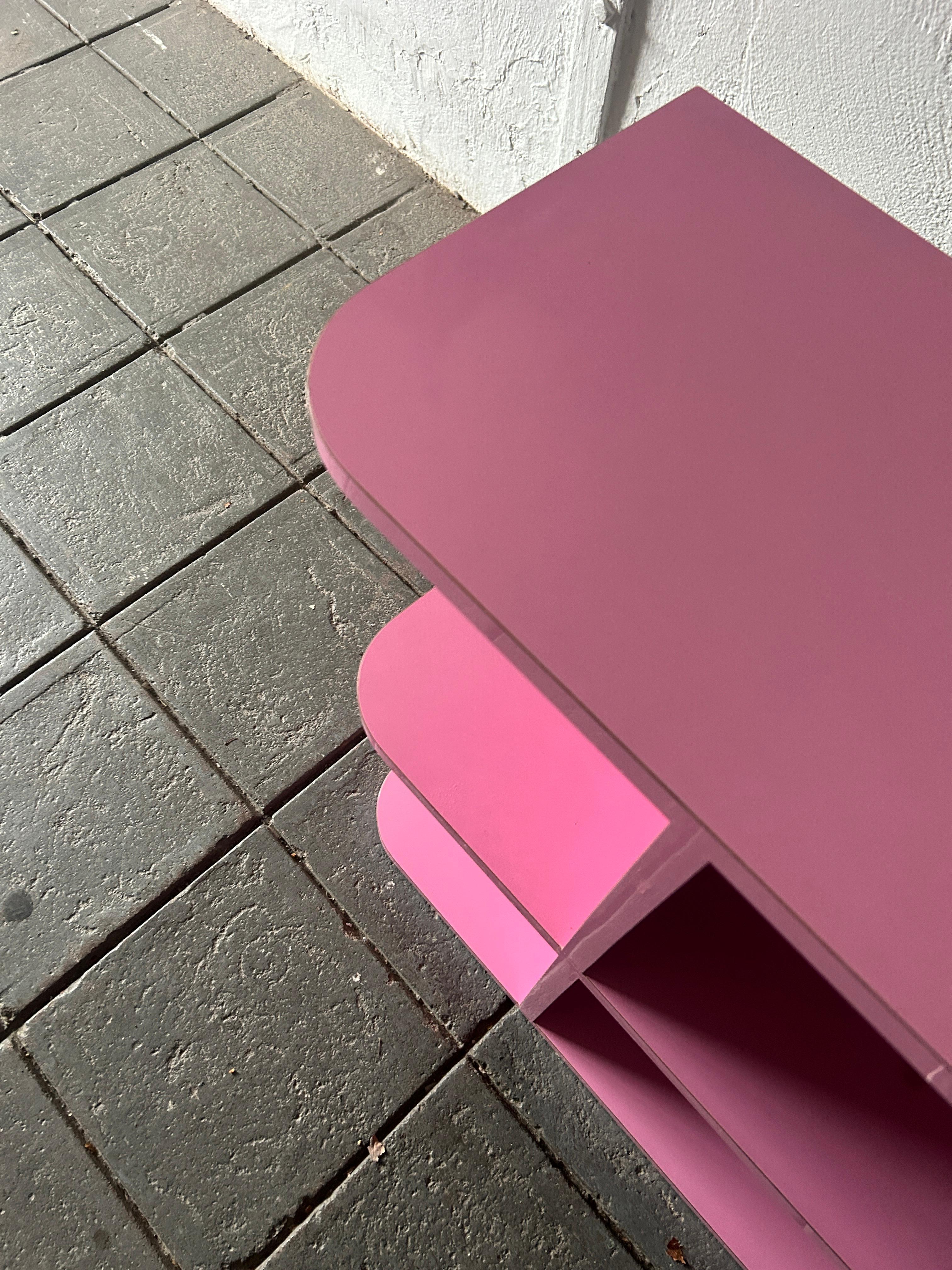 American Pop art Post modern Pink Gloss Laminate floating wall mounted shelf unit
