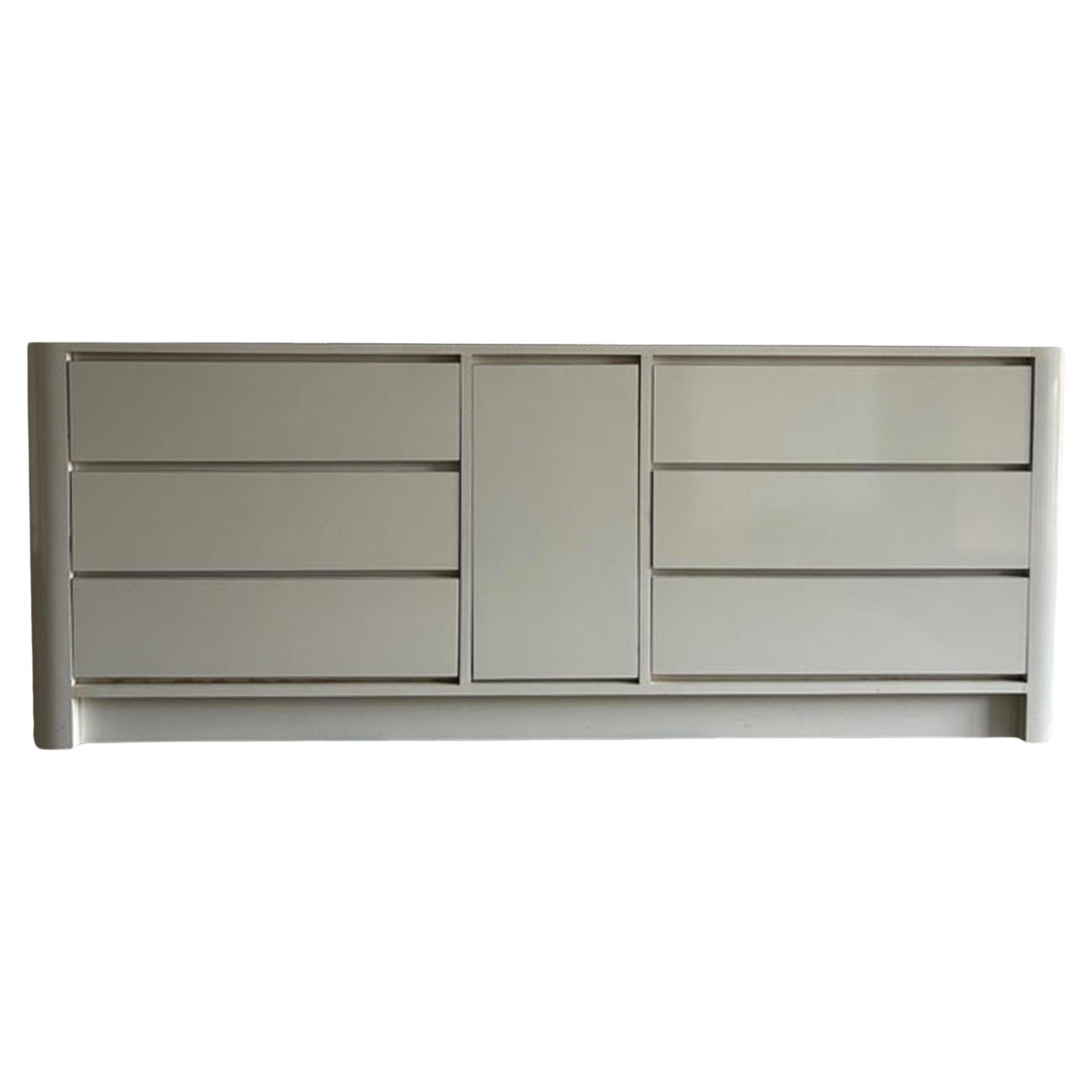 Pop art Post modern white Gloss Laminate custom 6 drawer dresser or credenza  For Sale