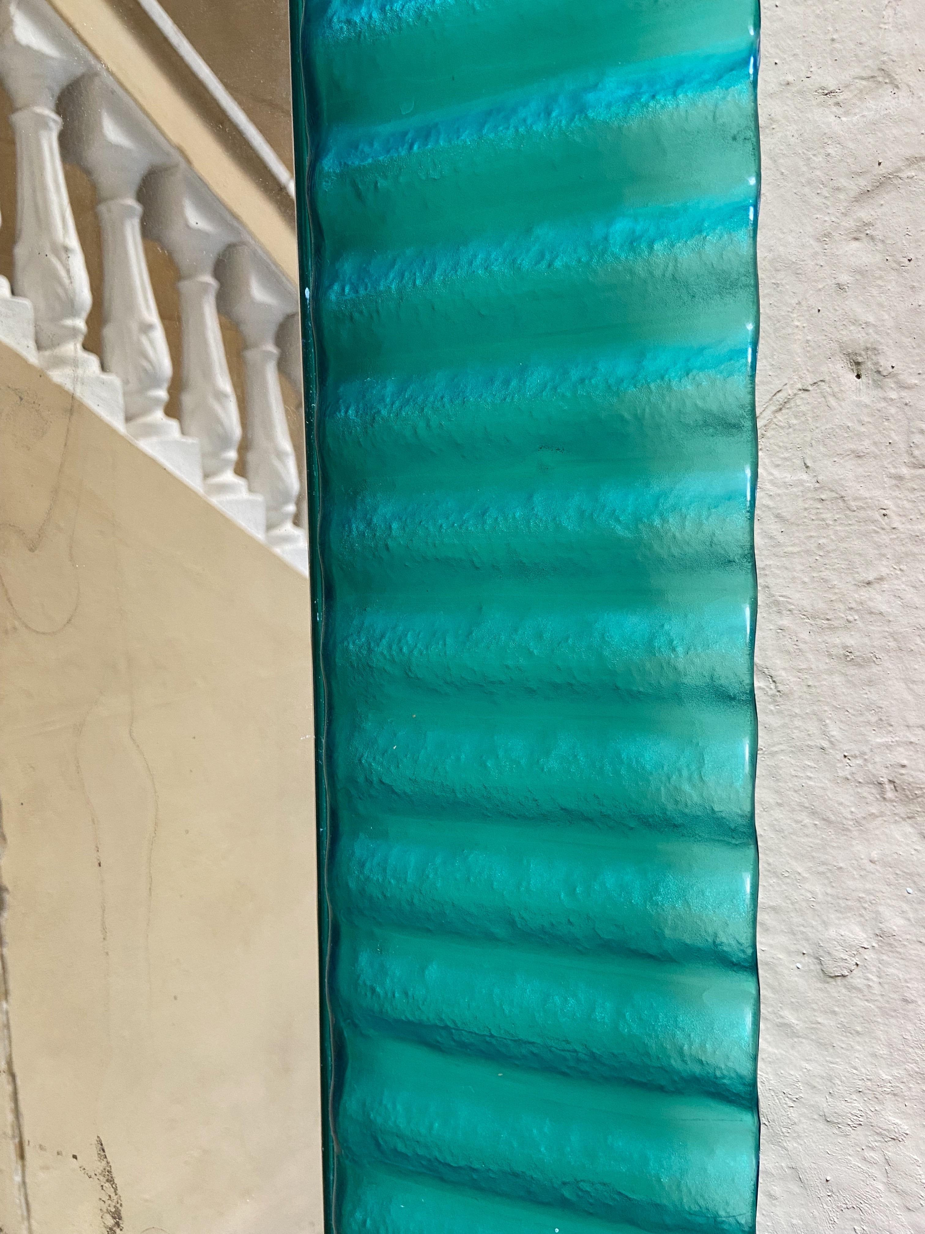 Pop Art Style Green Teal wavy Plastic Wall Mirror, 1980s, Italy In Good Condition In Palermo, PA