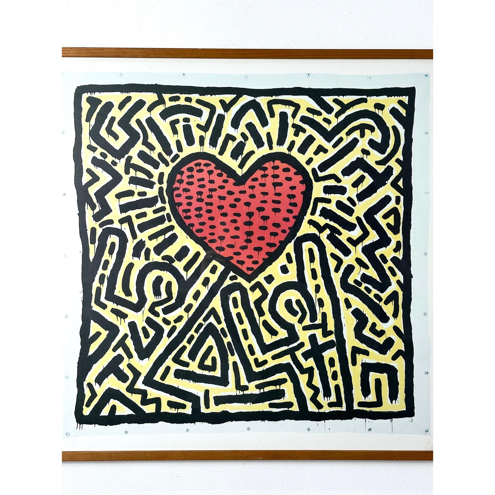 Mid-Century Modern Deux figures et un cœur - Impression encadrée abstraite Pop Art de Keith Haring 1982 en vente