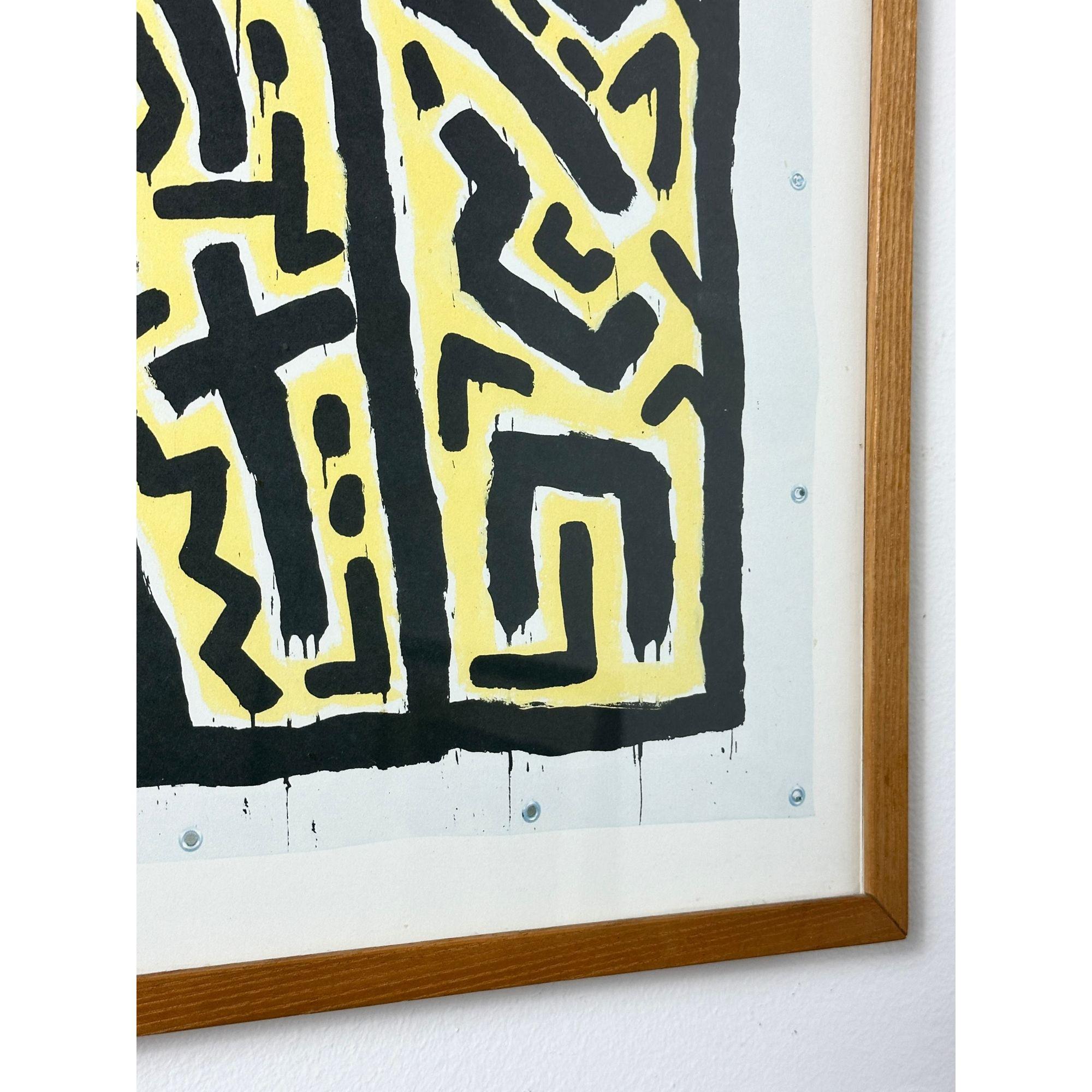 Abstrakter gerahmter Druck mit zwei Figuren und Herz von Keith Haring, Pop Art 1982 im Zustand „Gut“ im Angebot in Troy, MI