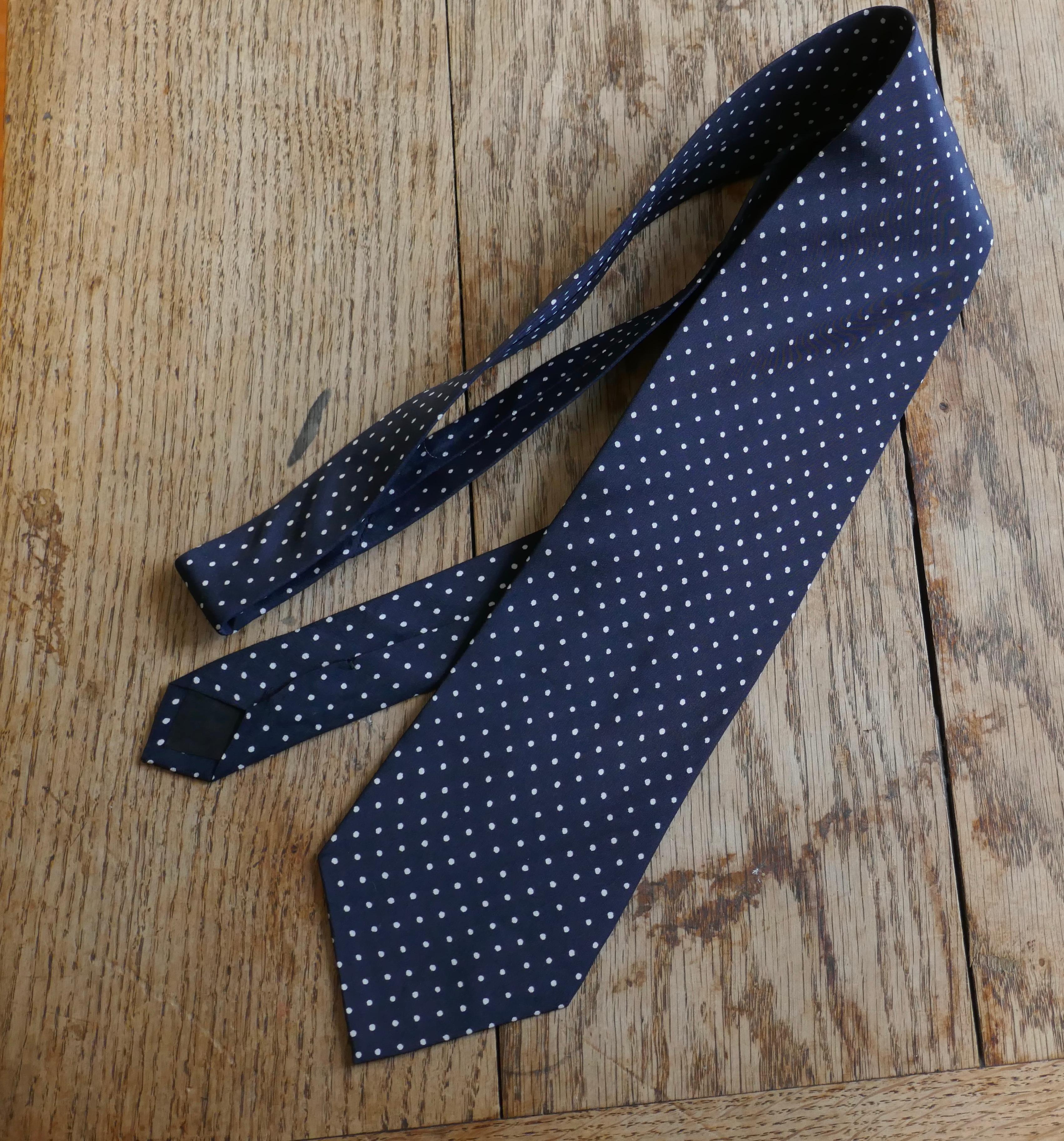 Vintage Pop Art Vintage Retro Seide gepunktete Krawatte, klassisch aus den 1960er Jahren im Zustand „Gut“ im Angebot in Chillerton, Isle of Wight