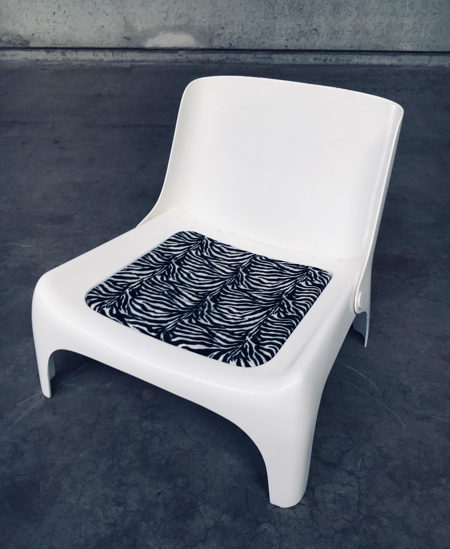 Pop Culture Design Lounge Chair by Carl Straub, 1960's Germany For Sale 13