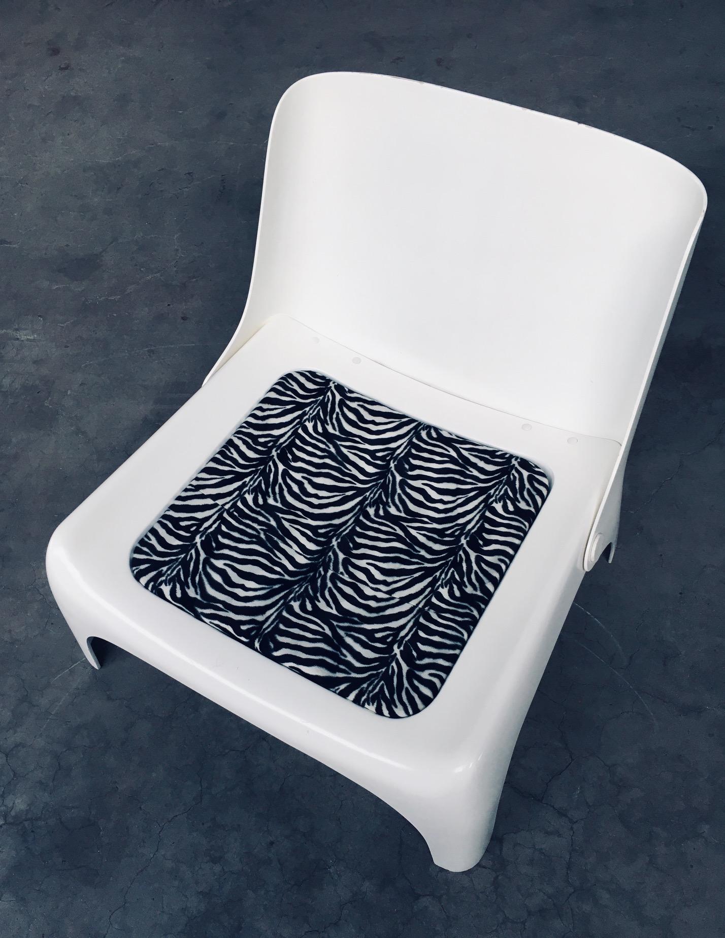 Pop Culture Design Lounge Chair by Carl Straub, 1960's Germany For Sale 14