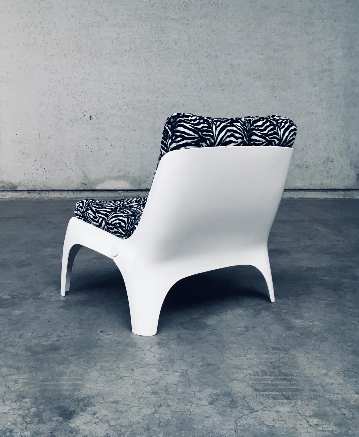 Fabric Pop Culture Design Lounge Chair by Carl Straub, 1960's Germany For Sale