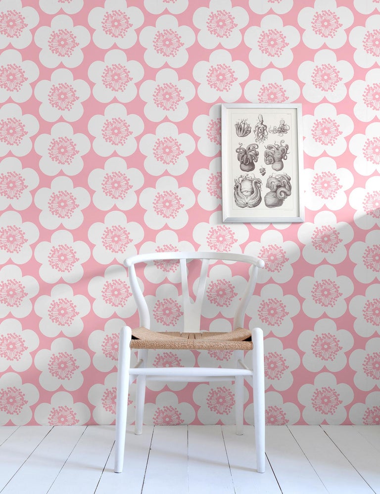 Pop Floral Designer Wallpaper in Color Peony �Rosey Pink