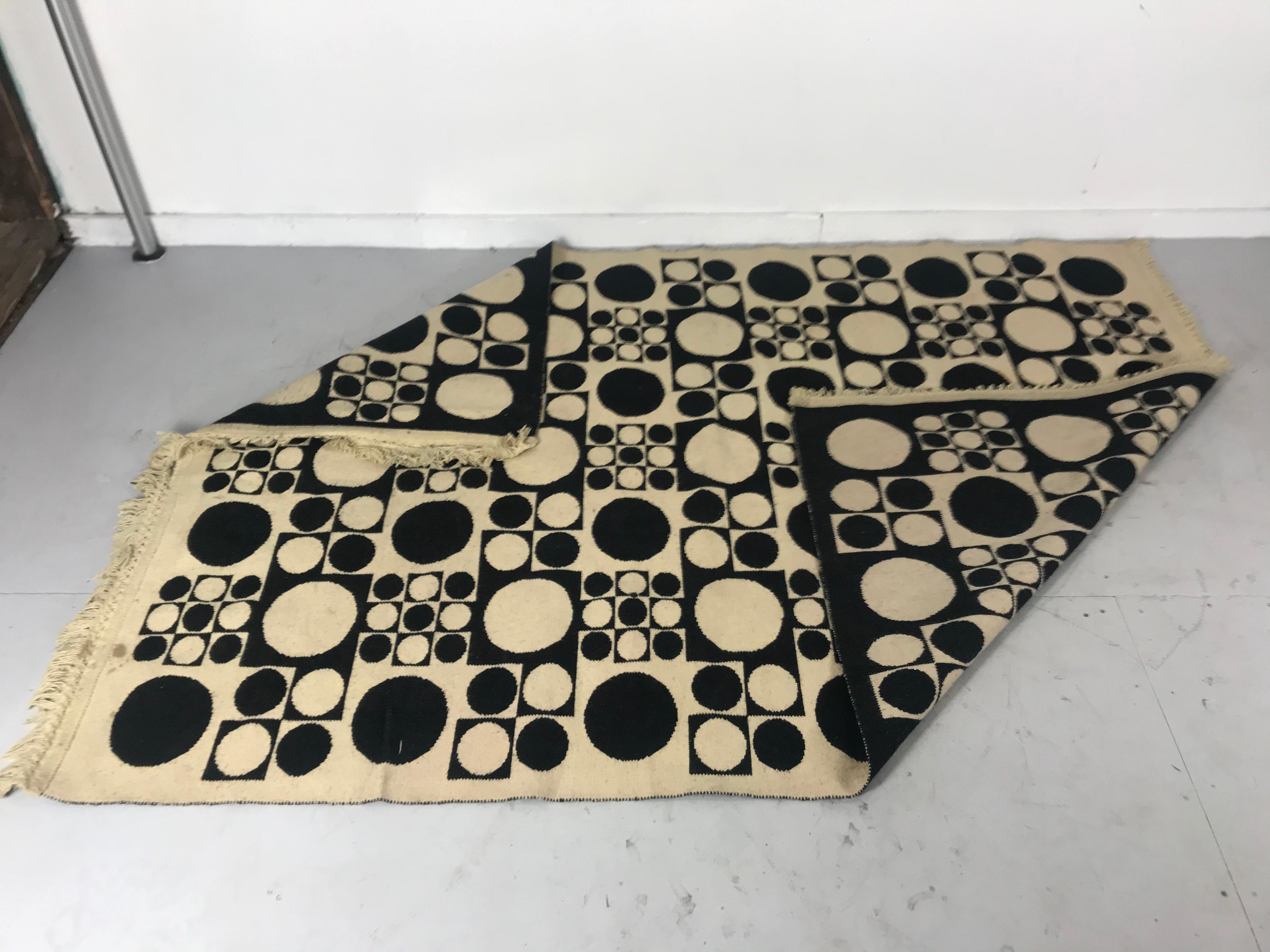 Pop Modernist Geometrisch gestalteter hängender Teppich von Verner Panton im Angebot 8