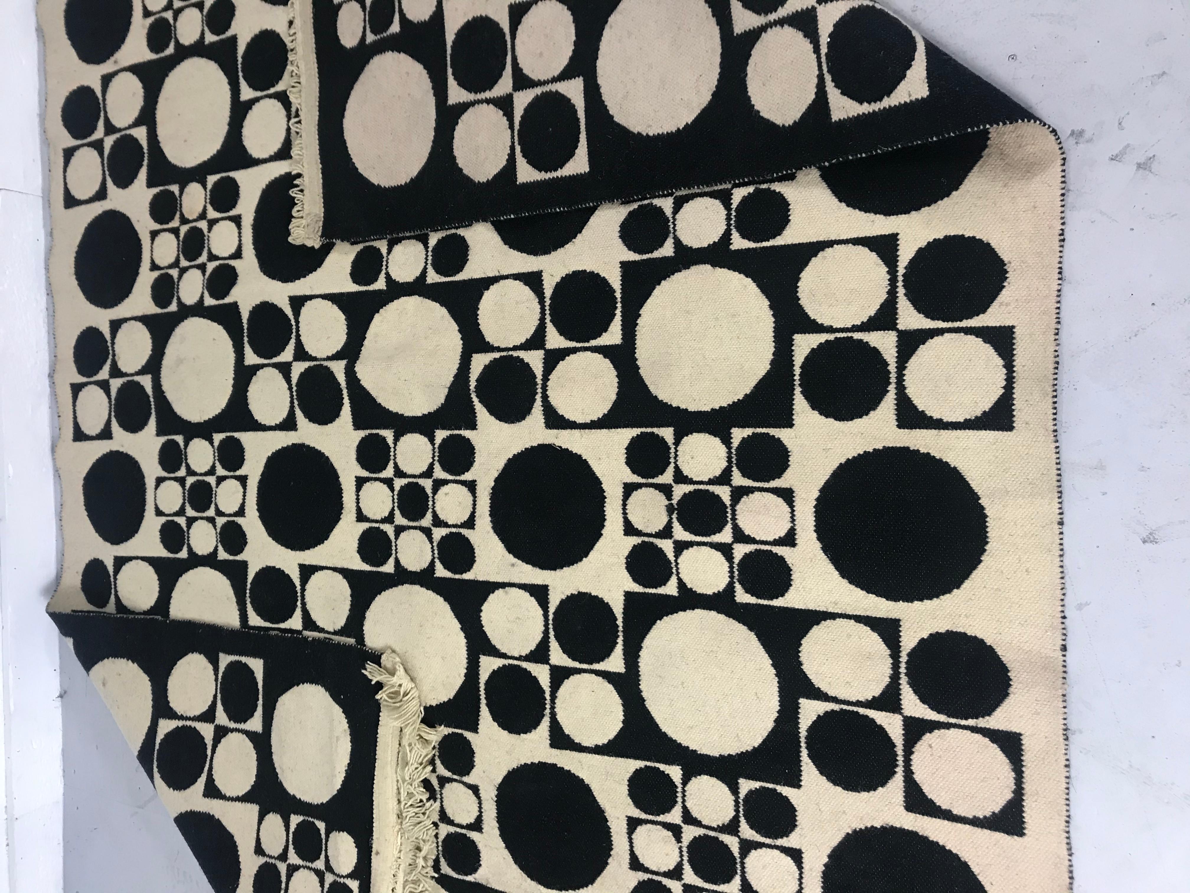 Pop Modernist Geometrisch gestalteter hängender Teppich von Verner Panton im Angebot 9
