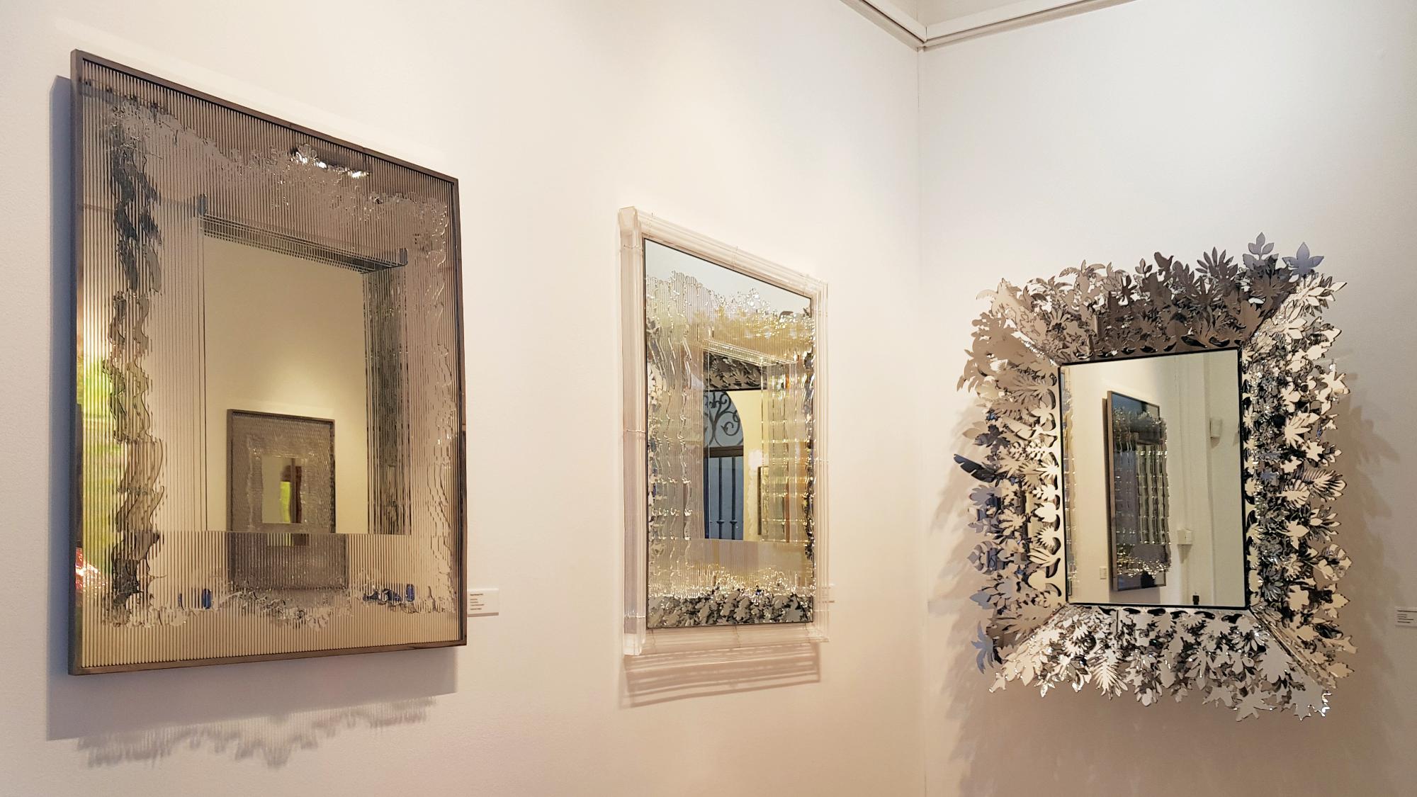 Pop Out Baroque (SUS Frame) - Contemporary Sculptural Mirror in Mirror Design For Sale 2