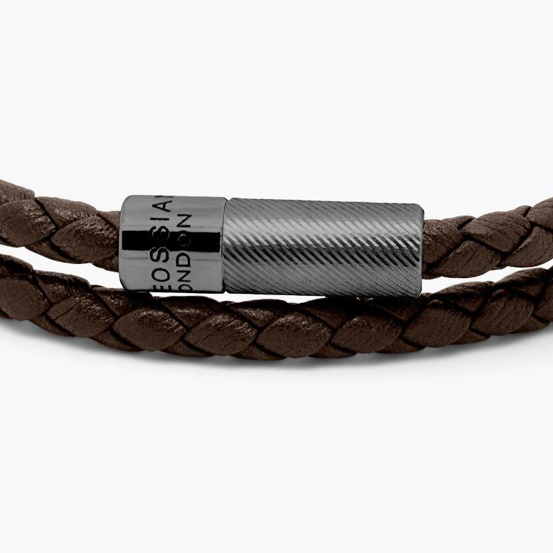Pop Rigato Bracelet in Double Wrap Italian Brown Leather with Black Rhodium Plated Sterling Silver, Size M

The ultimate, everyday wear bracelet combines brown Italian leather, double wrapped into an engraved black rhodium plated, sterling silver