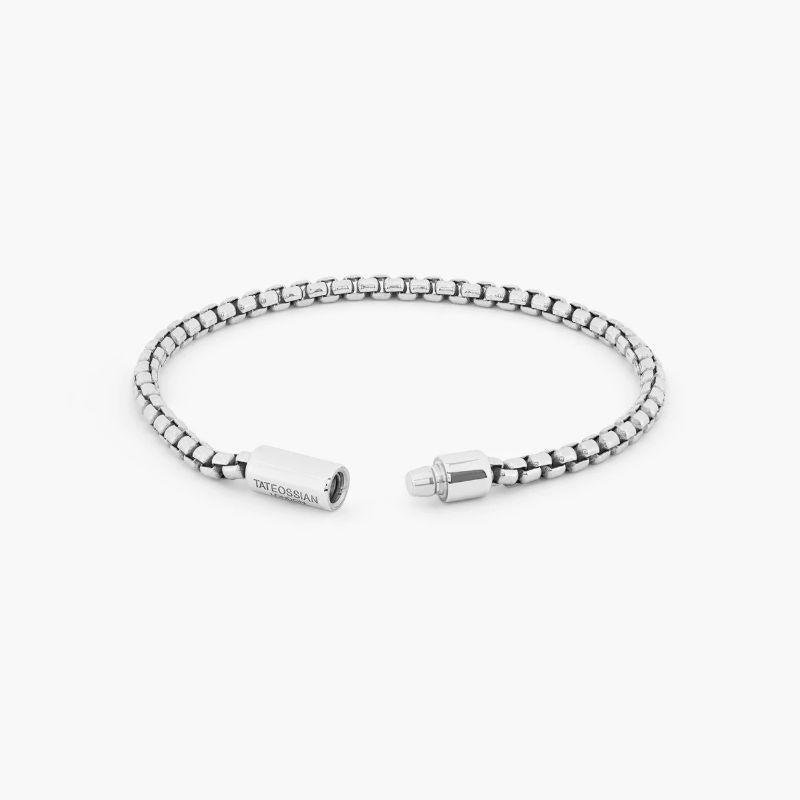 Pop Sleek Bracelet in Sterling Silver, Size S In New Condition For Sale In Fulham business exchange, London