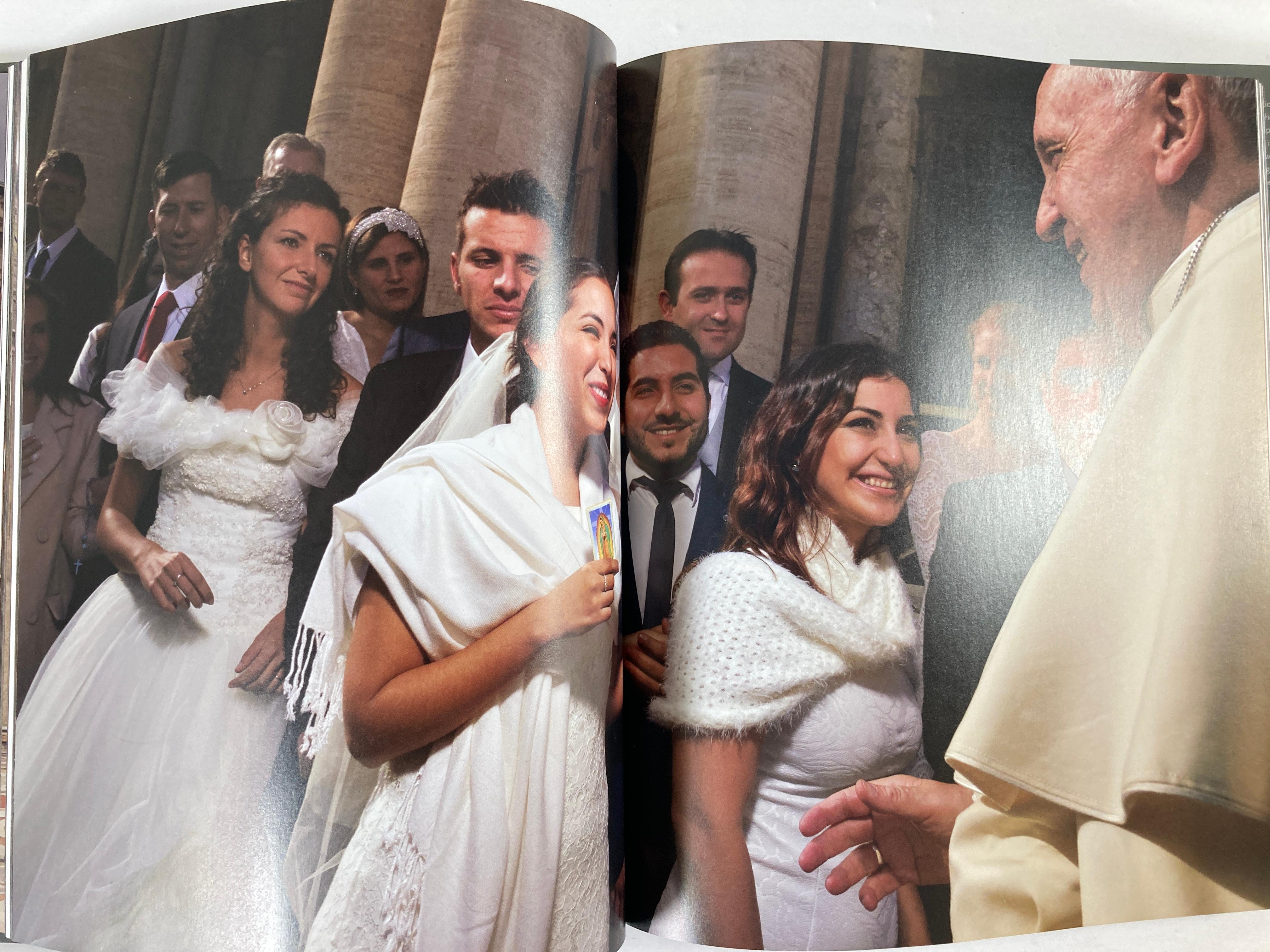 Le Pope Francis et le Nouveau Draper du Vatican, Livre à couverture rigide, Robert en vente 3