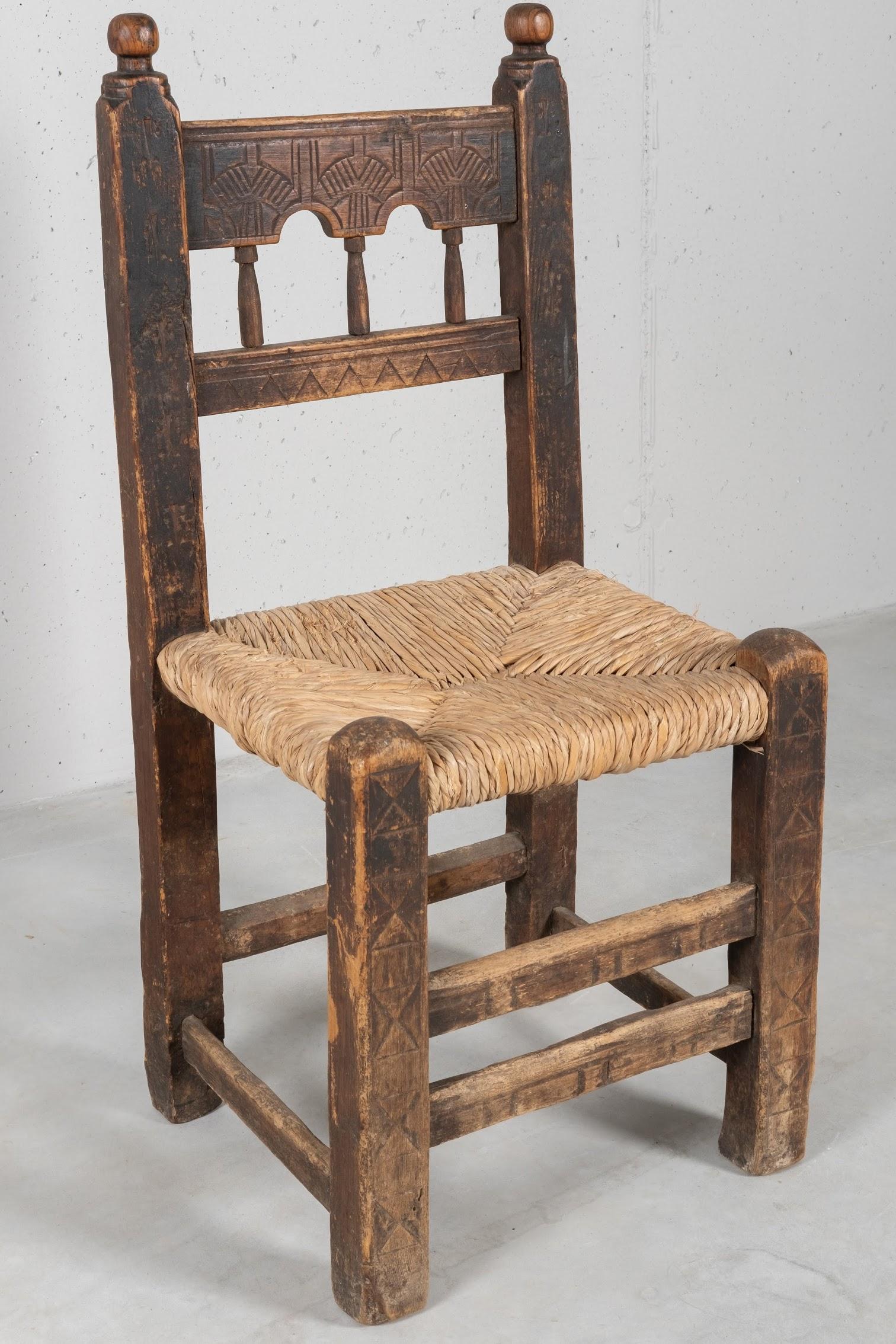 Poplar Straw-Bottom Chair, East Europe, Early 1800 In Excellent Condition For Sale In New York, NY