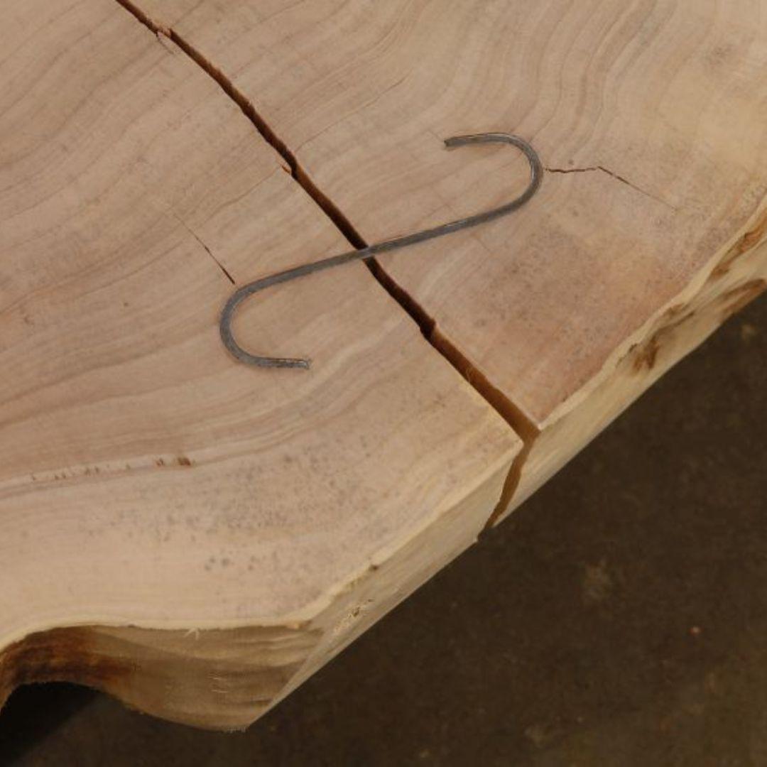 Ébénisé Table basse en peuplier en vente